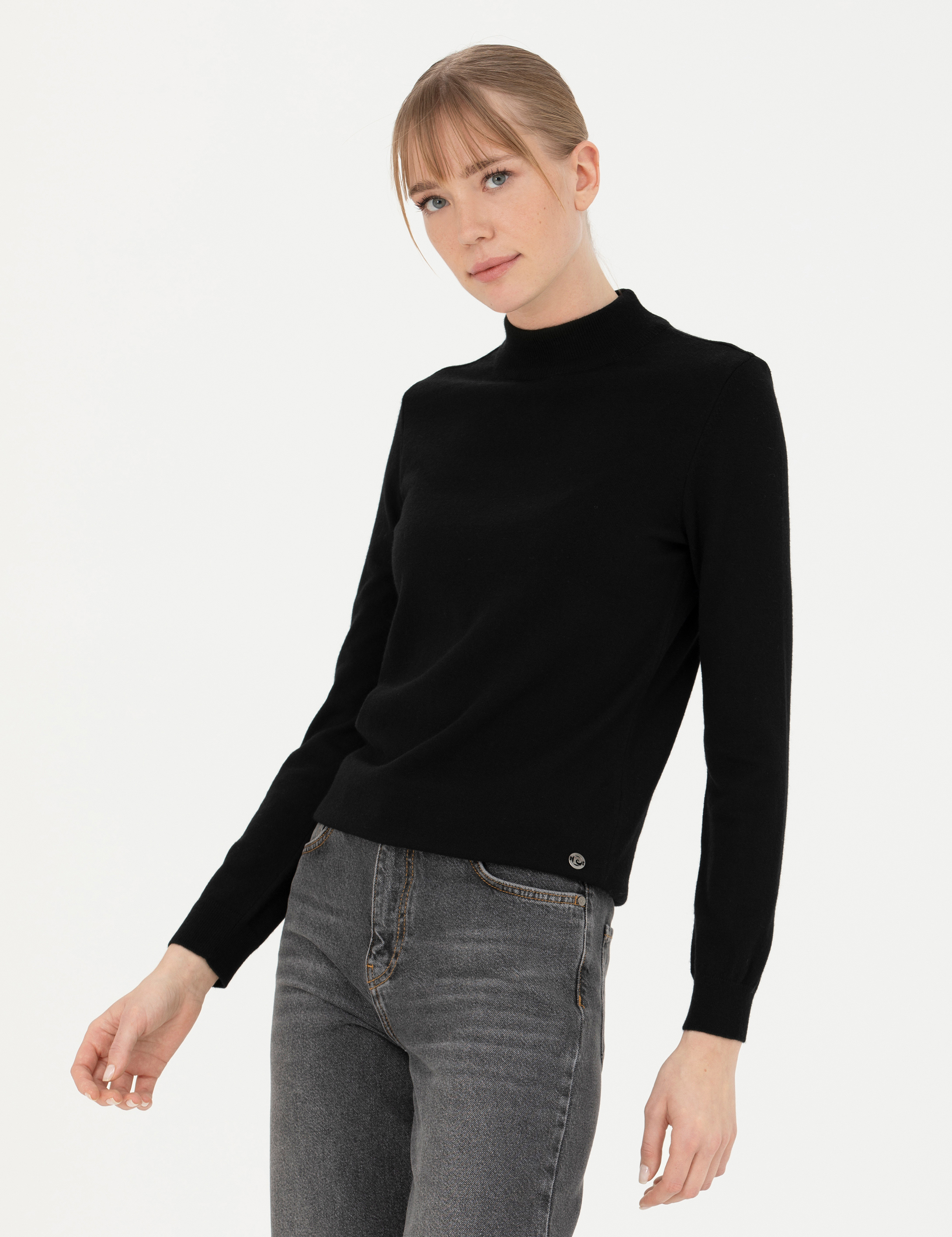 Siyah Slim Fit Yarım Balıkçı Yaka Kazak