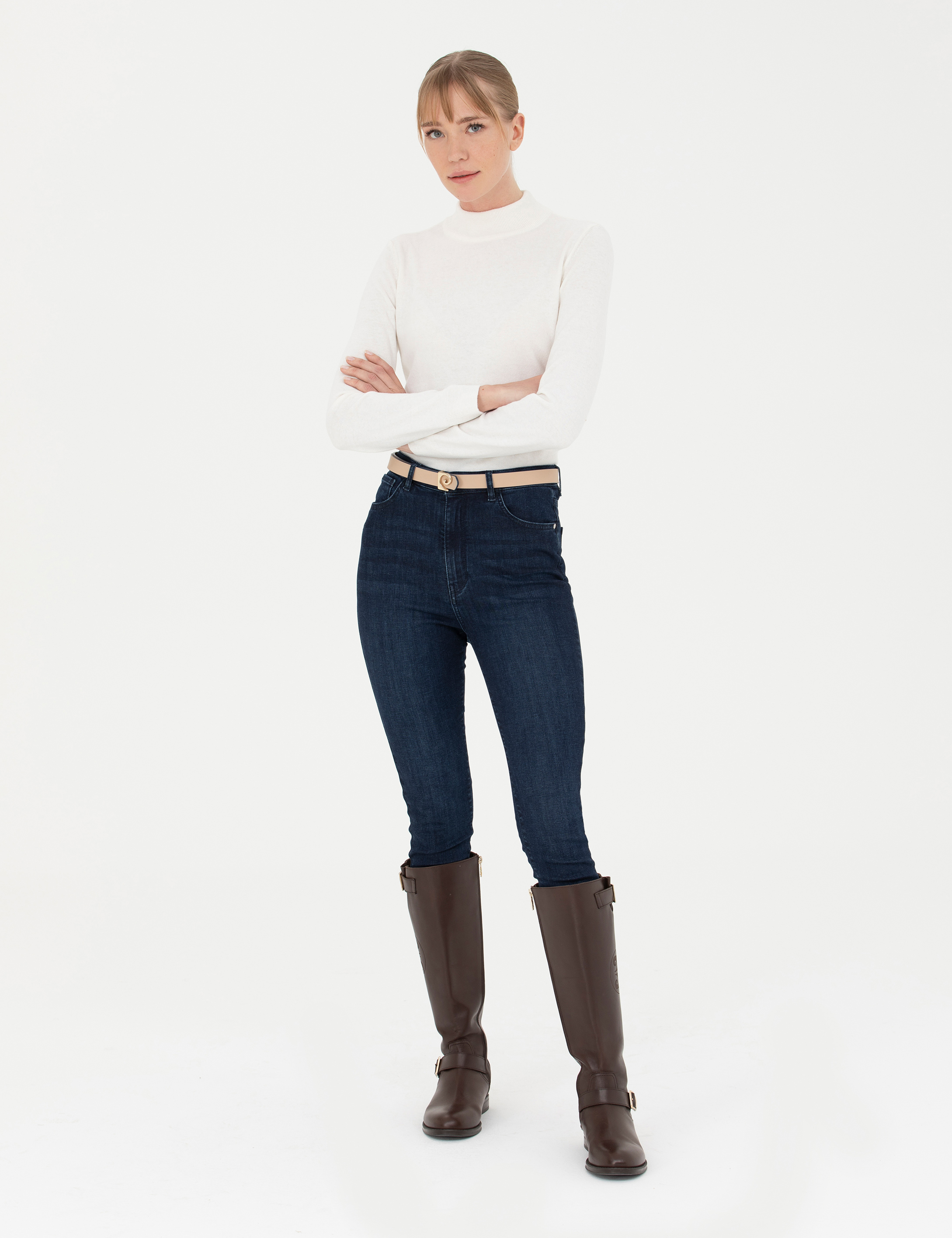 Krem Slim Fit Yarım Balıkçı Yaka Kazak