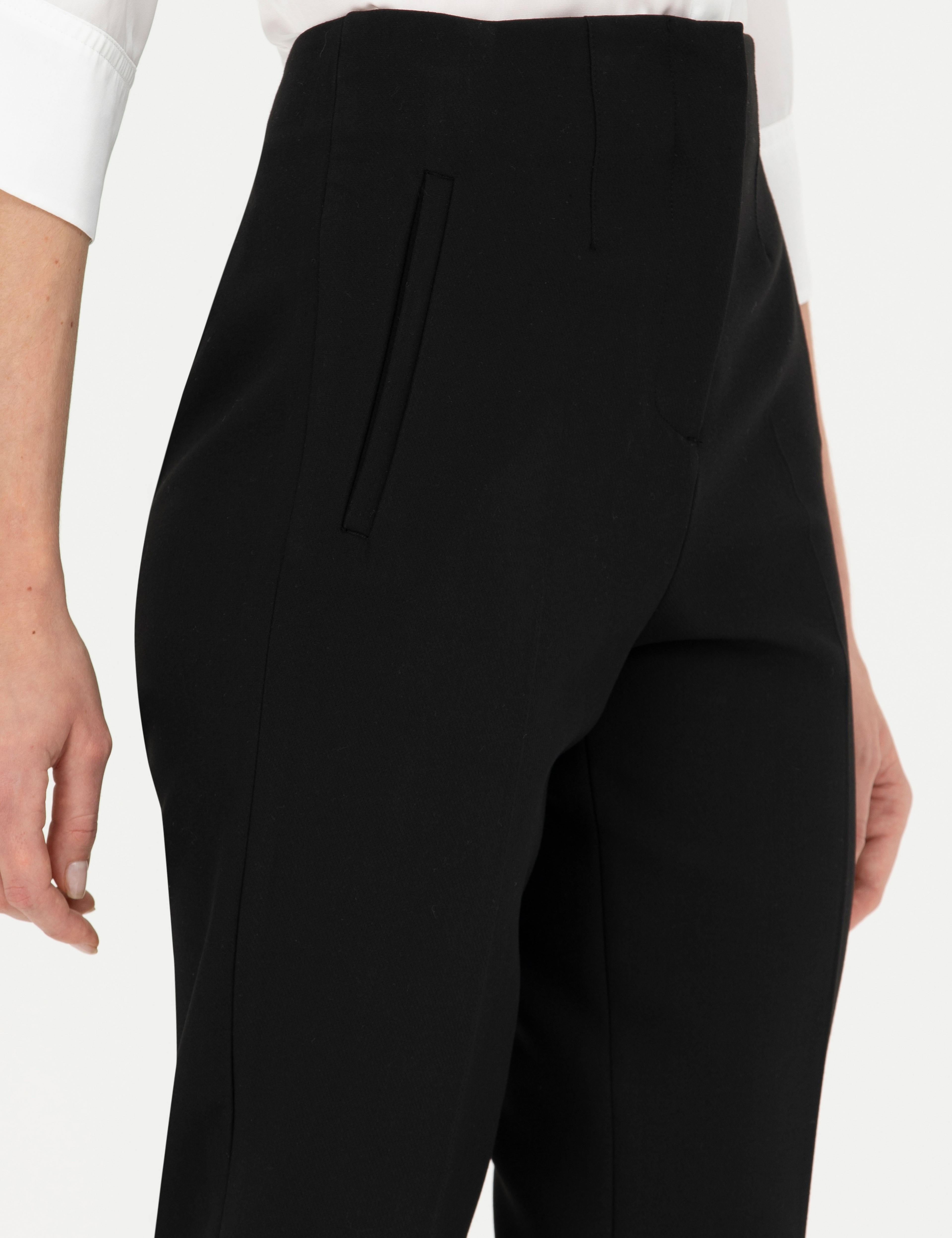Siyah Carrot Fit Kumaş Pantolon - Image 5