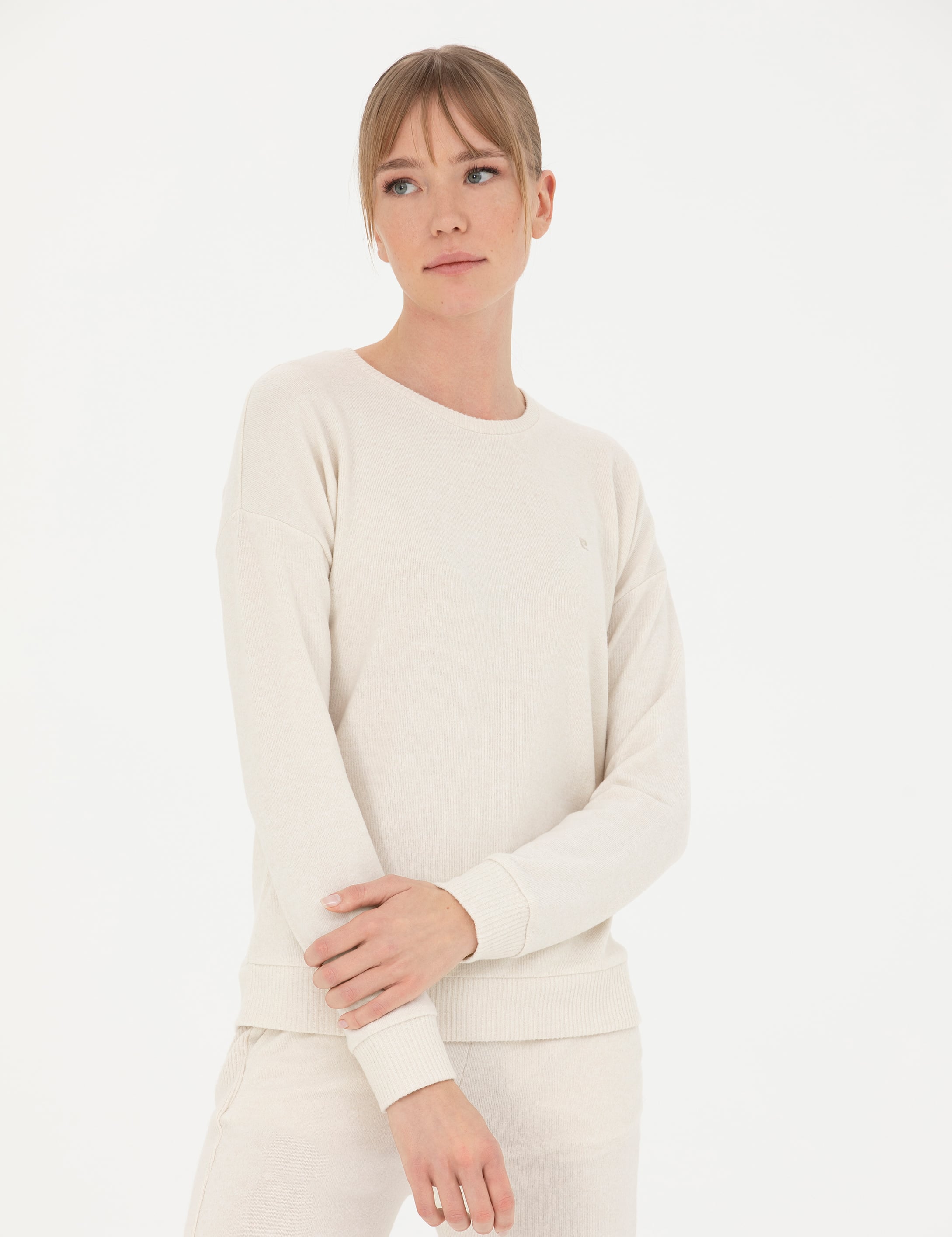 Krem Pijama Takımı - Image 3
