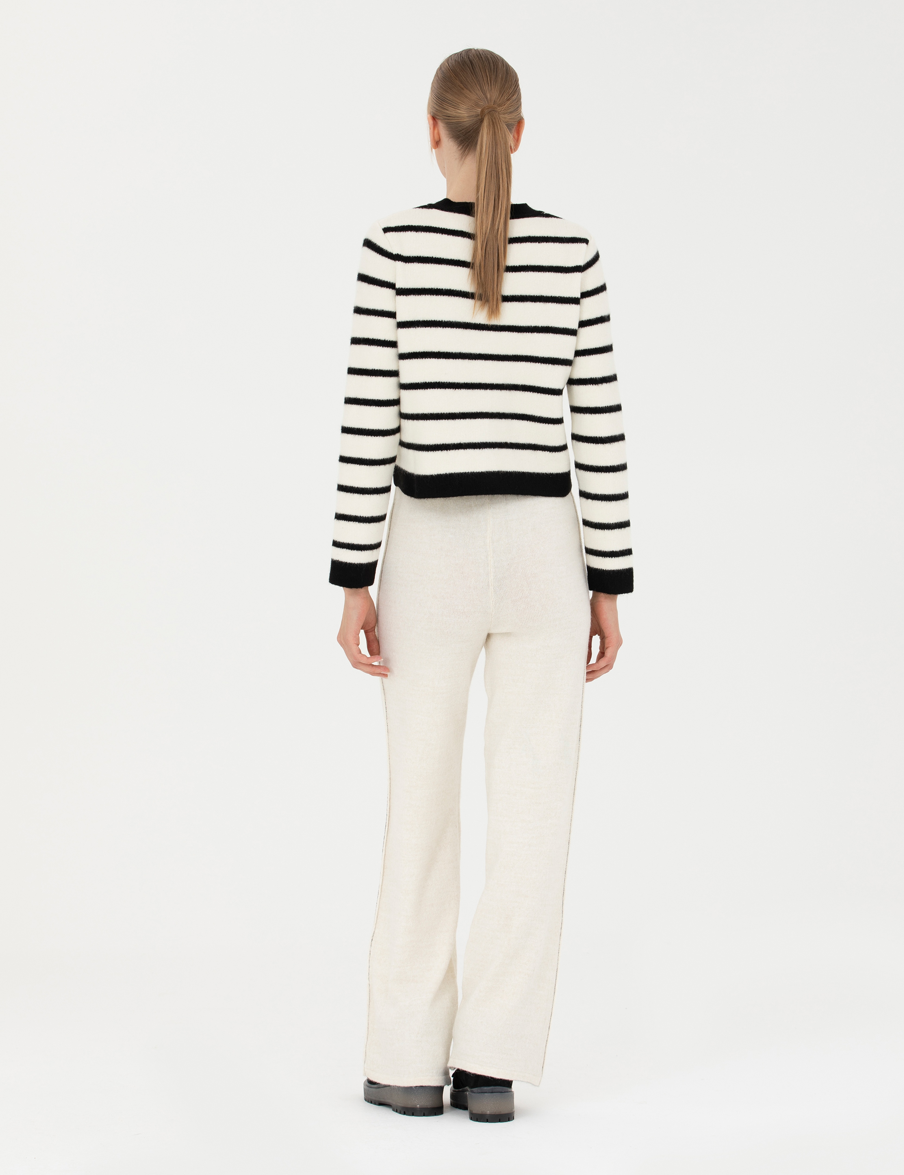 Ekru Loose Fit Triko Pantolon - Image 4