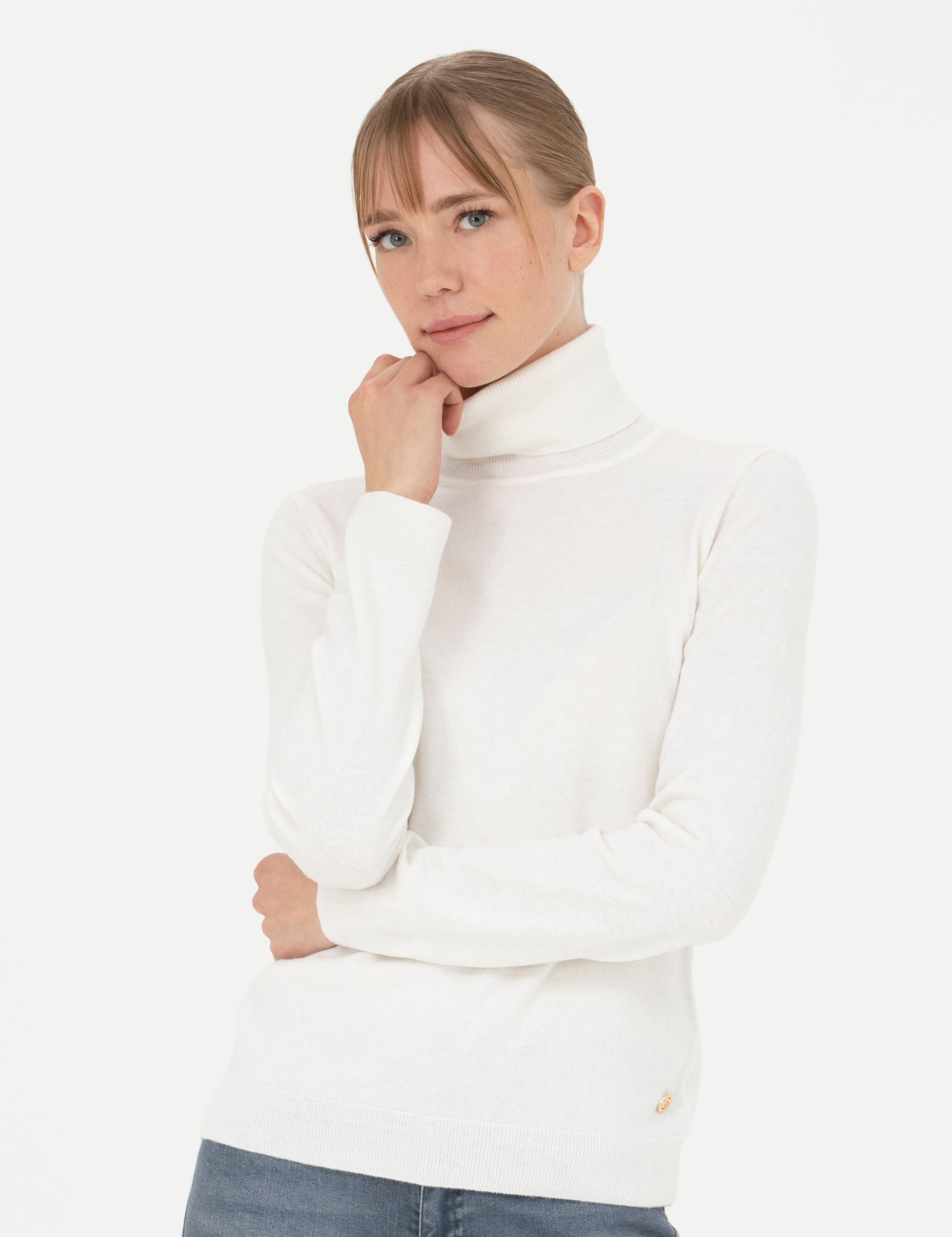 Krem Slim Fit Balıkçı Yaka Kazak