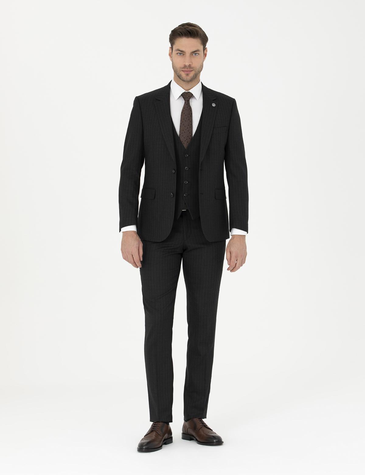 Siyah Slim Fit Çizgili Yelekli Takım Elbise