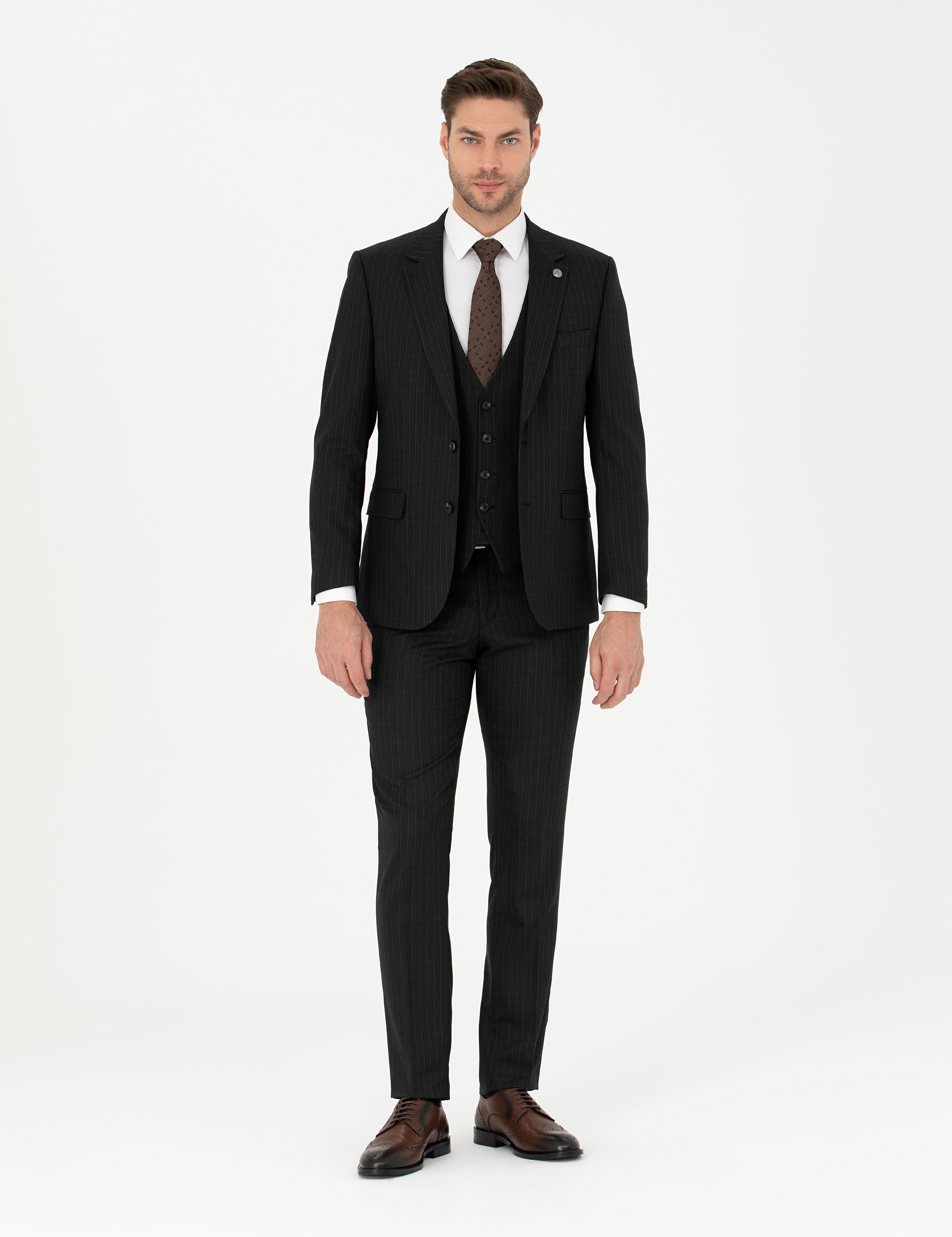 Siyah Slim Fit Çizgili Yelekli Takım Elbise - Image 1