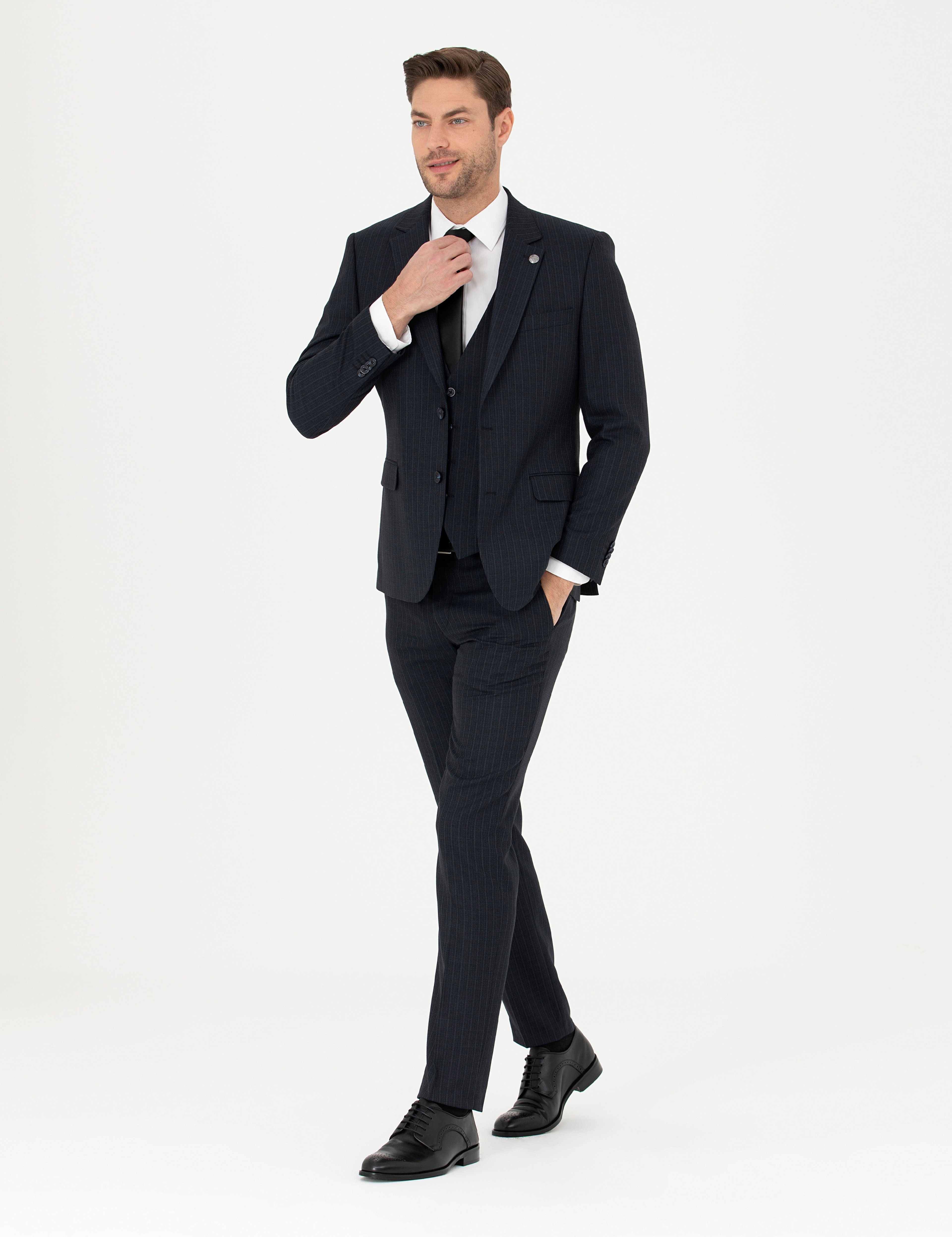 Lacivert Slim Fit Çizgili Yelekli Takım Elbise - Image 5