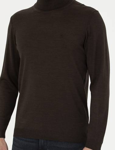 Kahverengi Slim Fit Balıkçı Yaka Yün Karışımlı Basic Triko Kazak