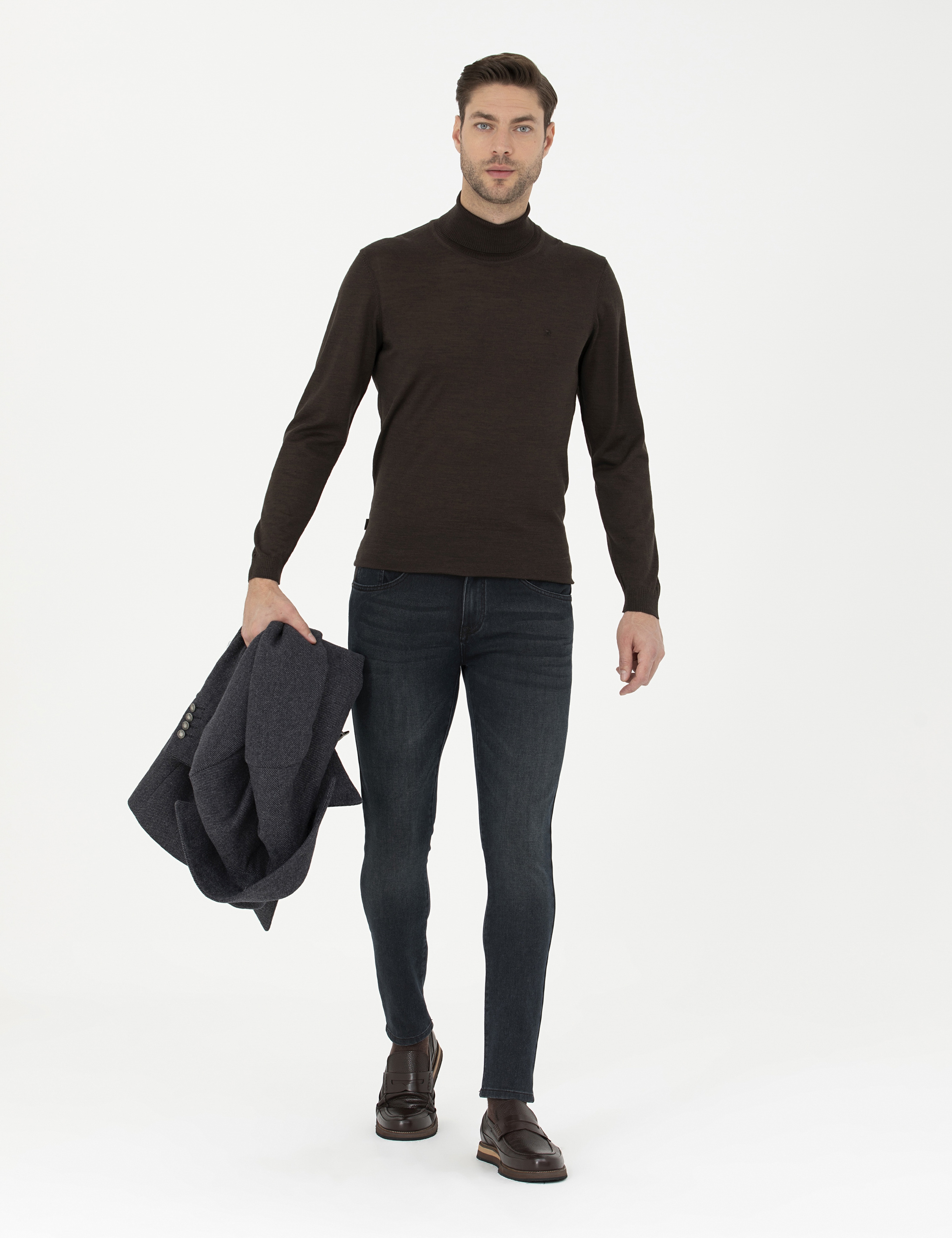 Kahverengi Slim Fit Balıkçı Yaka Yün Karışımlı Basic Triko Kazak - Image 4