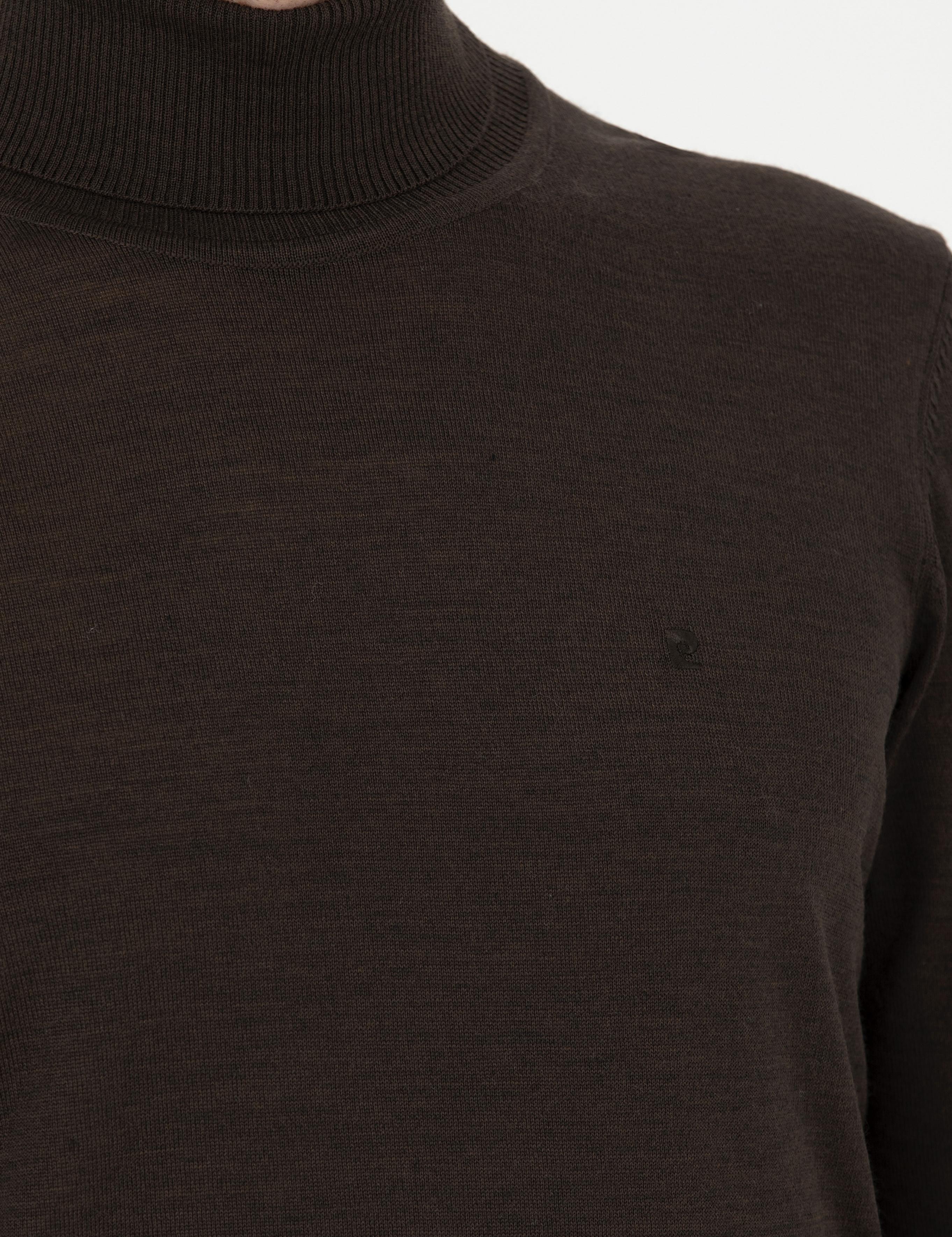 Kahverengi Slim Fit Balıkçı Yaka Yün Karışımlı Basic Triko Kazak