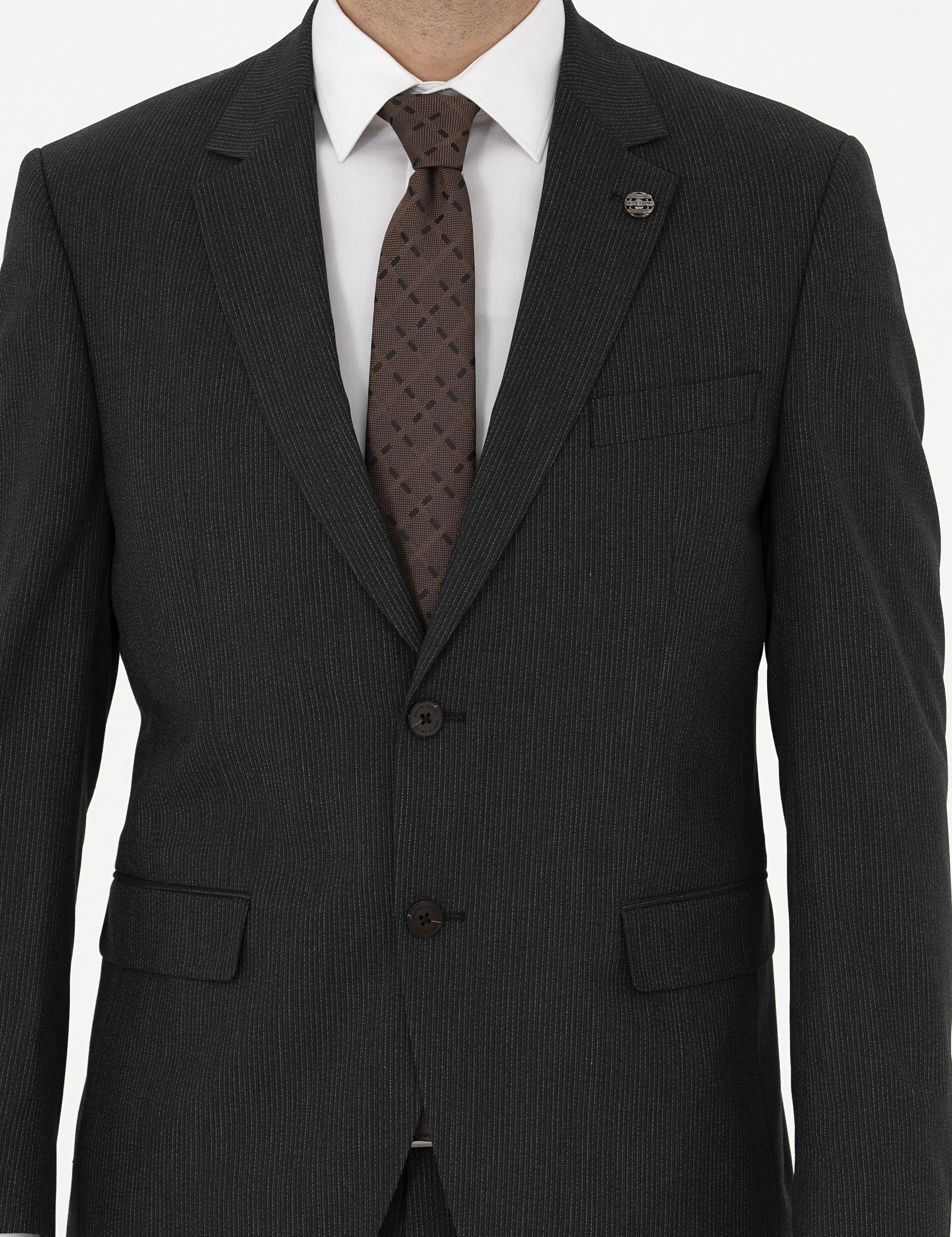 Antrasit Çizgi Detaylı Takım Elbise