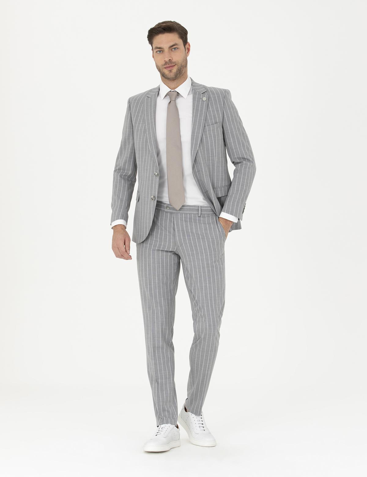 Gri Ex. Slim Fit Çizgili Yün Karışımlı Takım Elbise