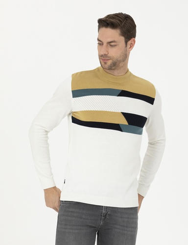 Ekru Slim Fit Yarım Balıkçı Yaka Triko Kazak