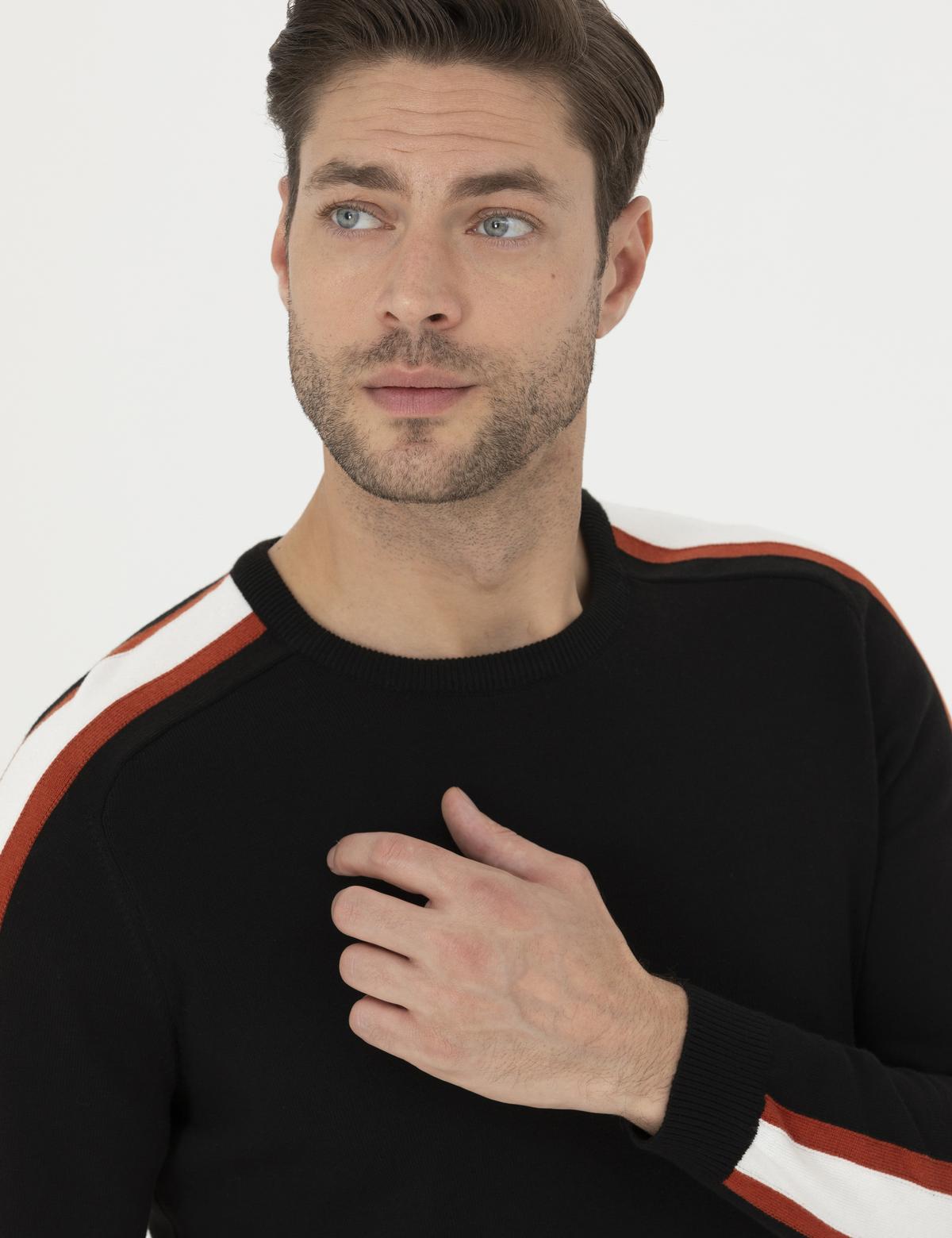 Siyah Slim Fit Bisiklet Yaka Triko Kazak - 50281821008