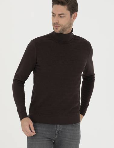 Kahverengi Slim Fit Balıkçı Yaka Triko Kazak