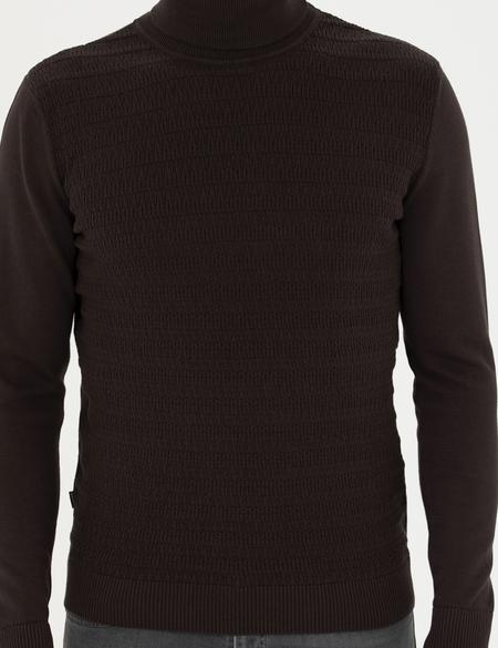 Kahverengi Slim Fit Balıkçı Yaka Triko Kazak - 50281826001