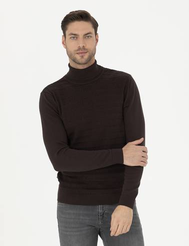 Kahverengi Slim Fit Balıkçı Yaka Triko Kazak