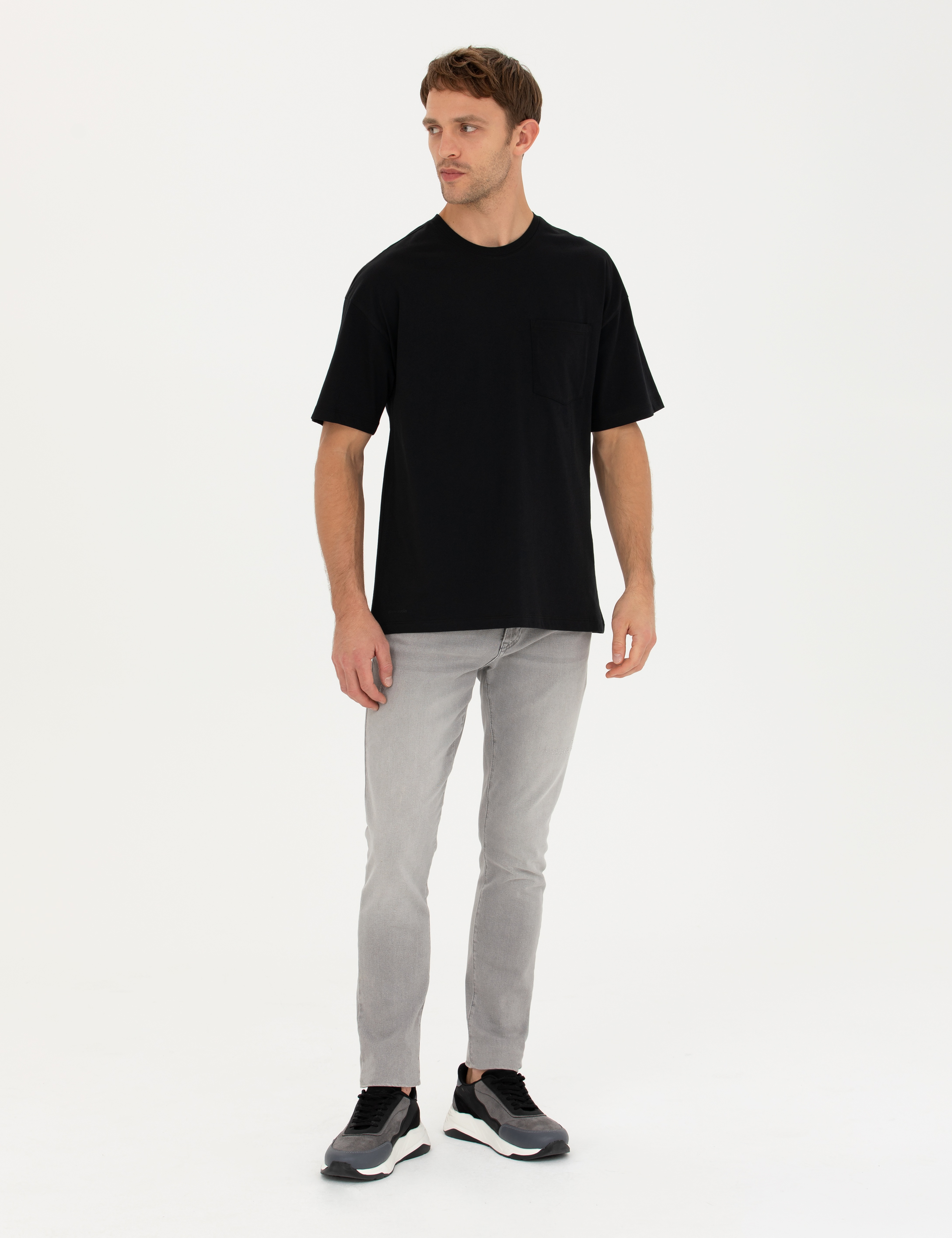 Siyah Comfort Fit %100 Pamuk Bisiklet Yaka Tişört - Image 4