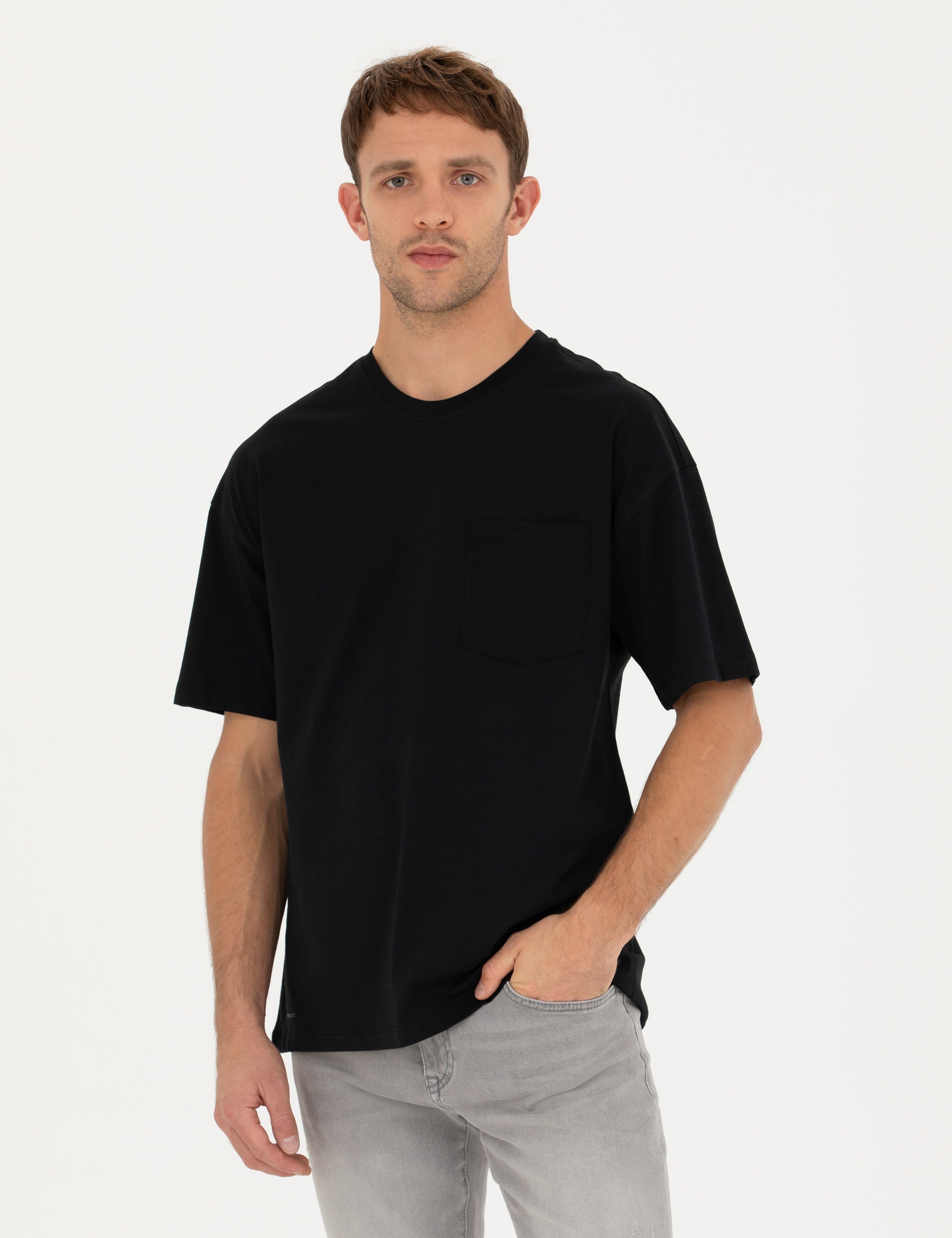 Siyah Comfort Fit %100 Pamuk Bisiklet Yaka Tişört