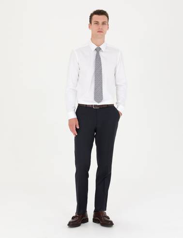 Beyaz Slim Fit Uzun Kollu Basic Gömlek