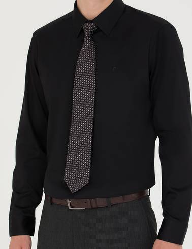Siyah Slim Fit Uzun Kollu Basic Gömlek