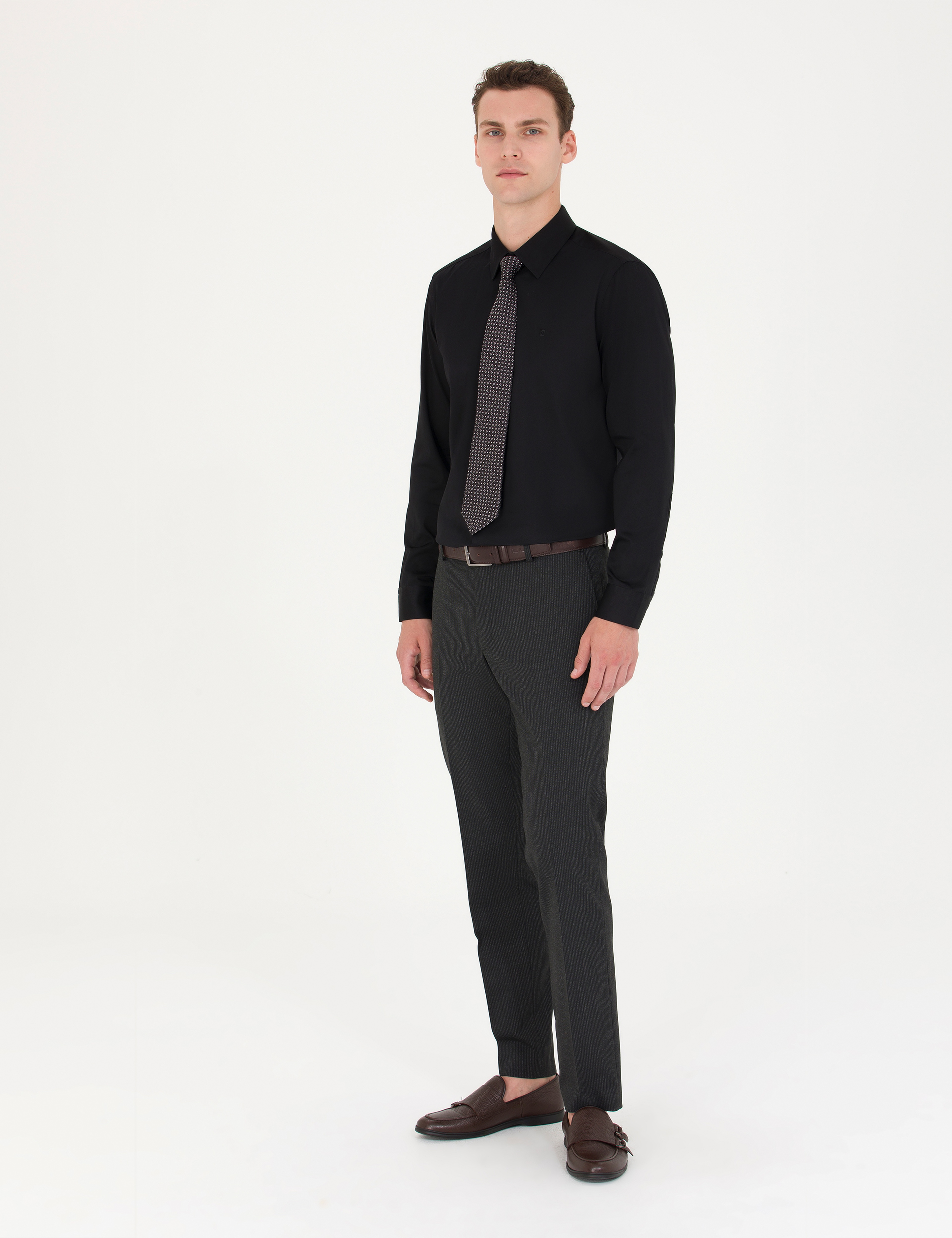 Siyah Slim Fit Uzun Kollu Basic Gömlek