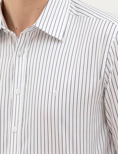 Lacivert Slim Fit Uzun Kollu Gömlek