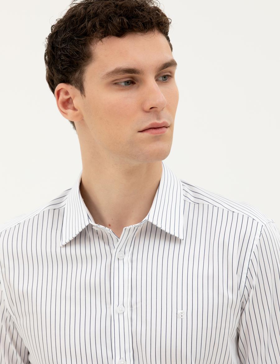 Lacivert Slim Fit Uzun Kollu Gömlek