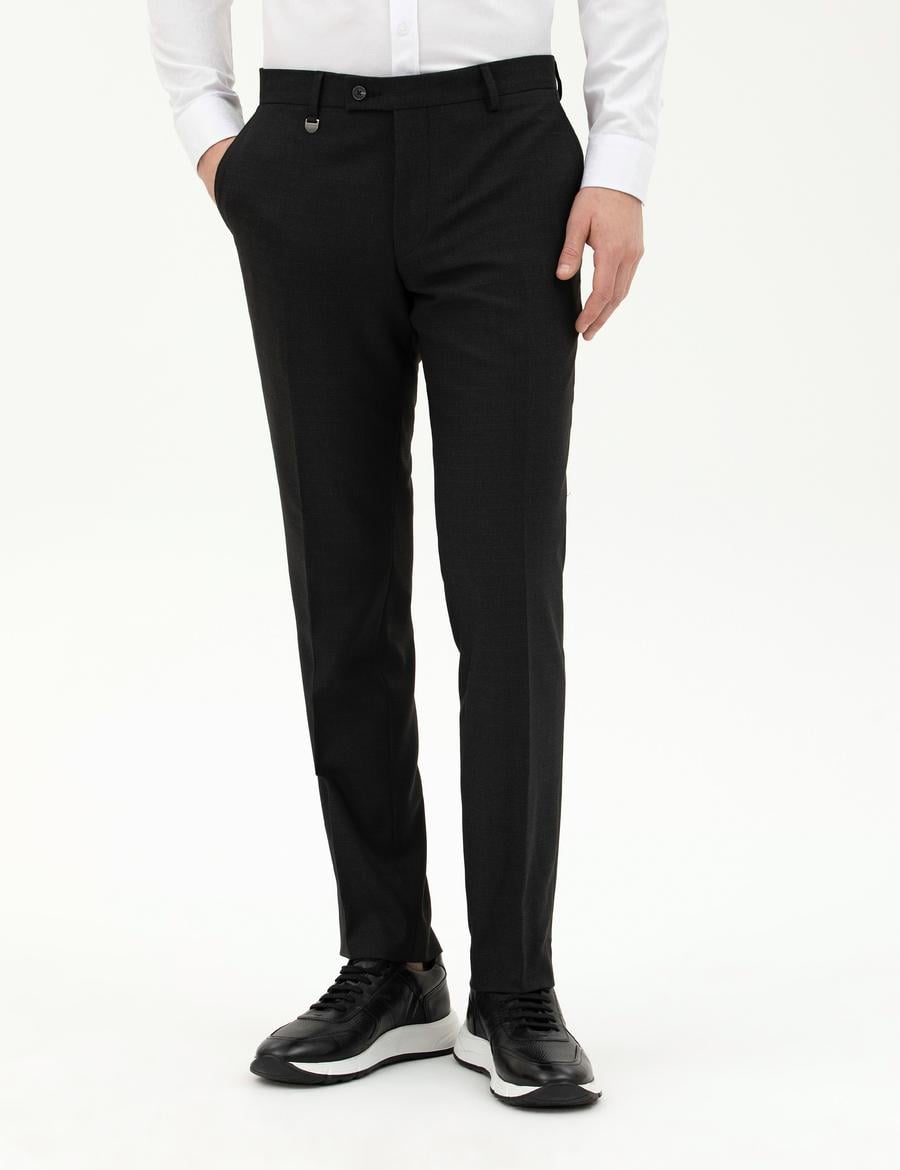 Siyah Slim Fit Kumaş Pantolon