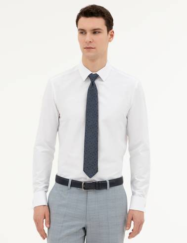 Beyaz Slim Fit Uzun Kollu Basic Gömlek