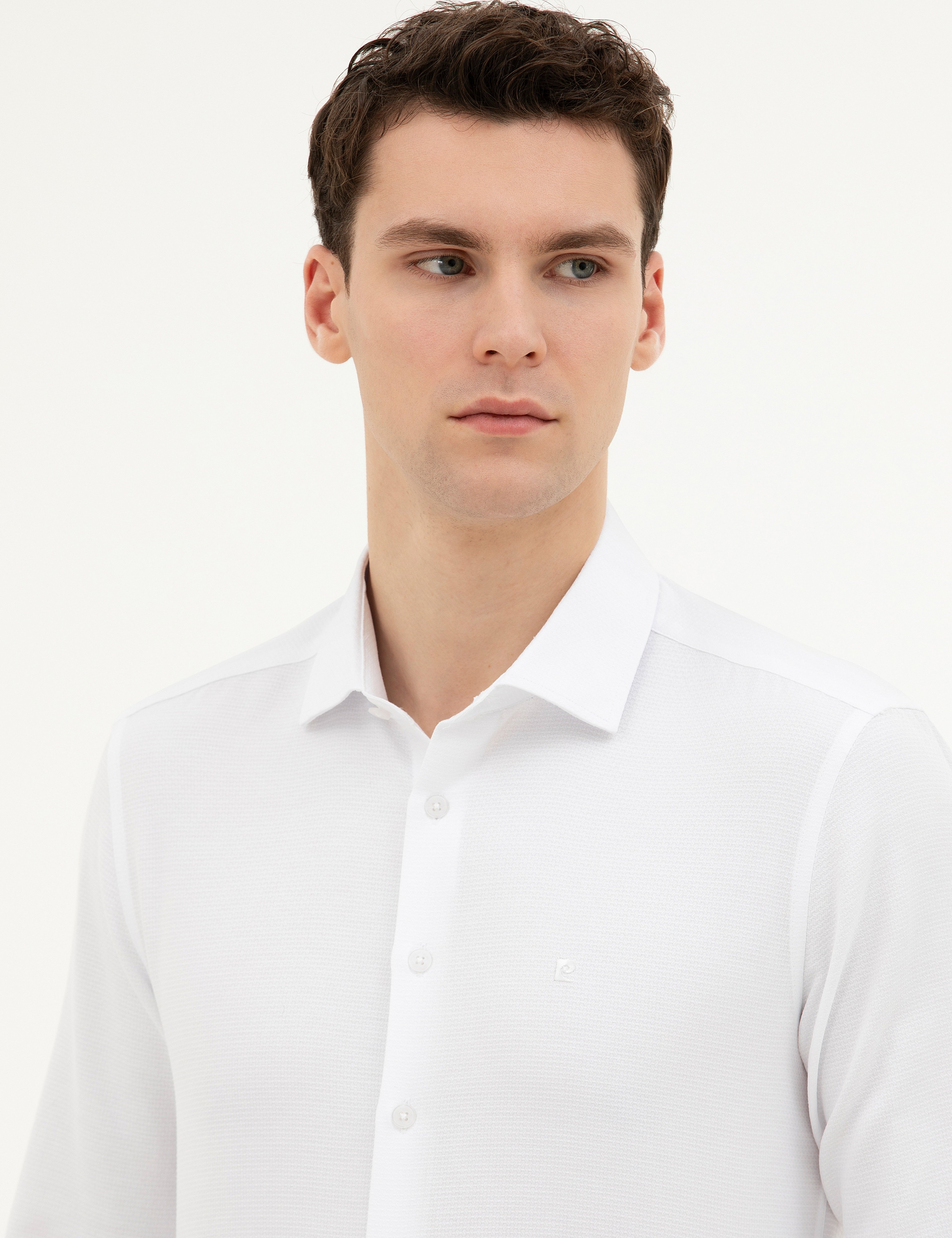 Beyaz Slim Fit Uzun Kollu Gömlek