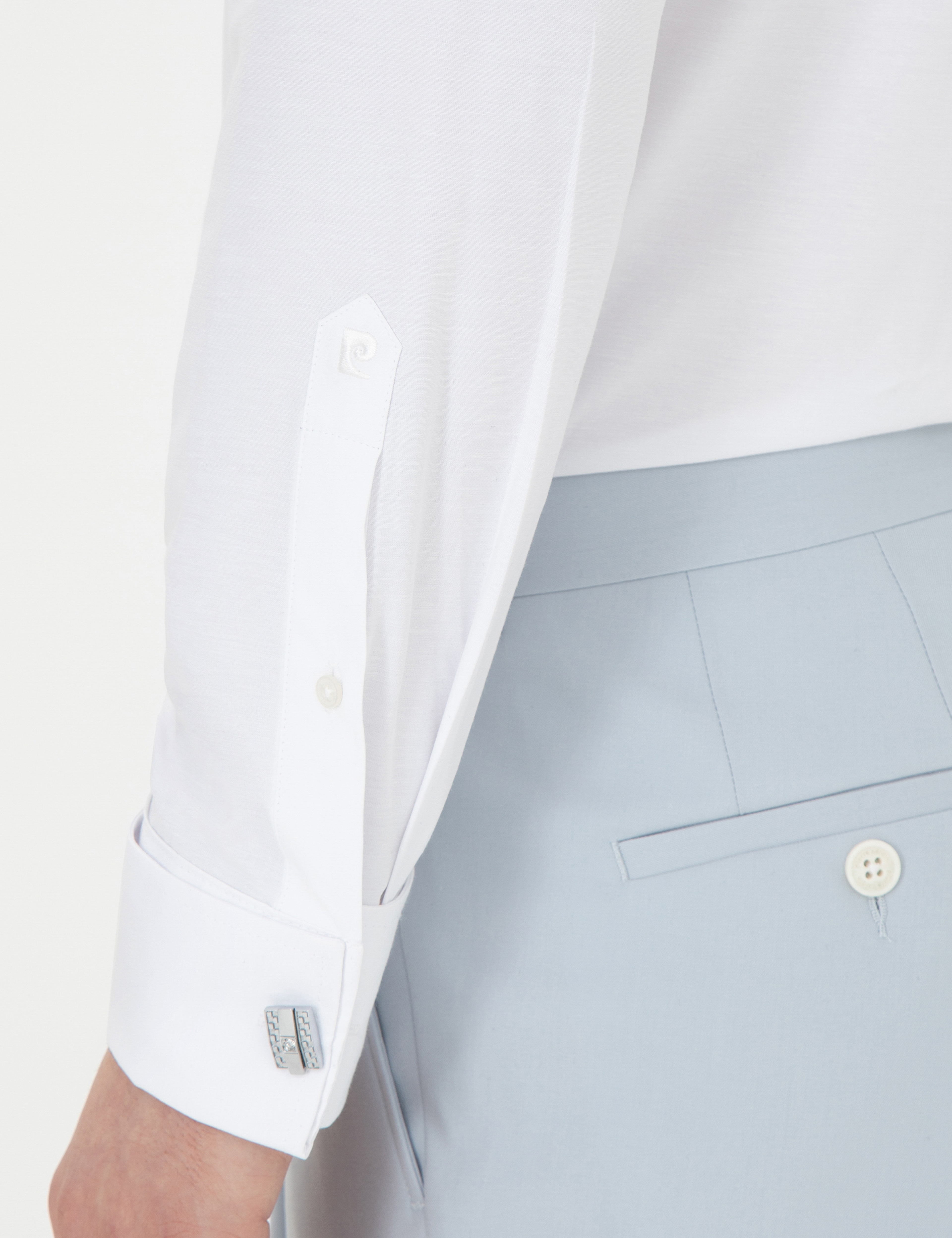 Beyaz Slim Fit Uzun Kollu Klasik Gömlek - Image 7