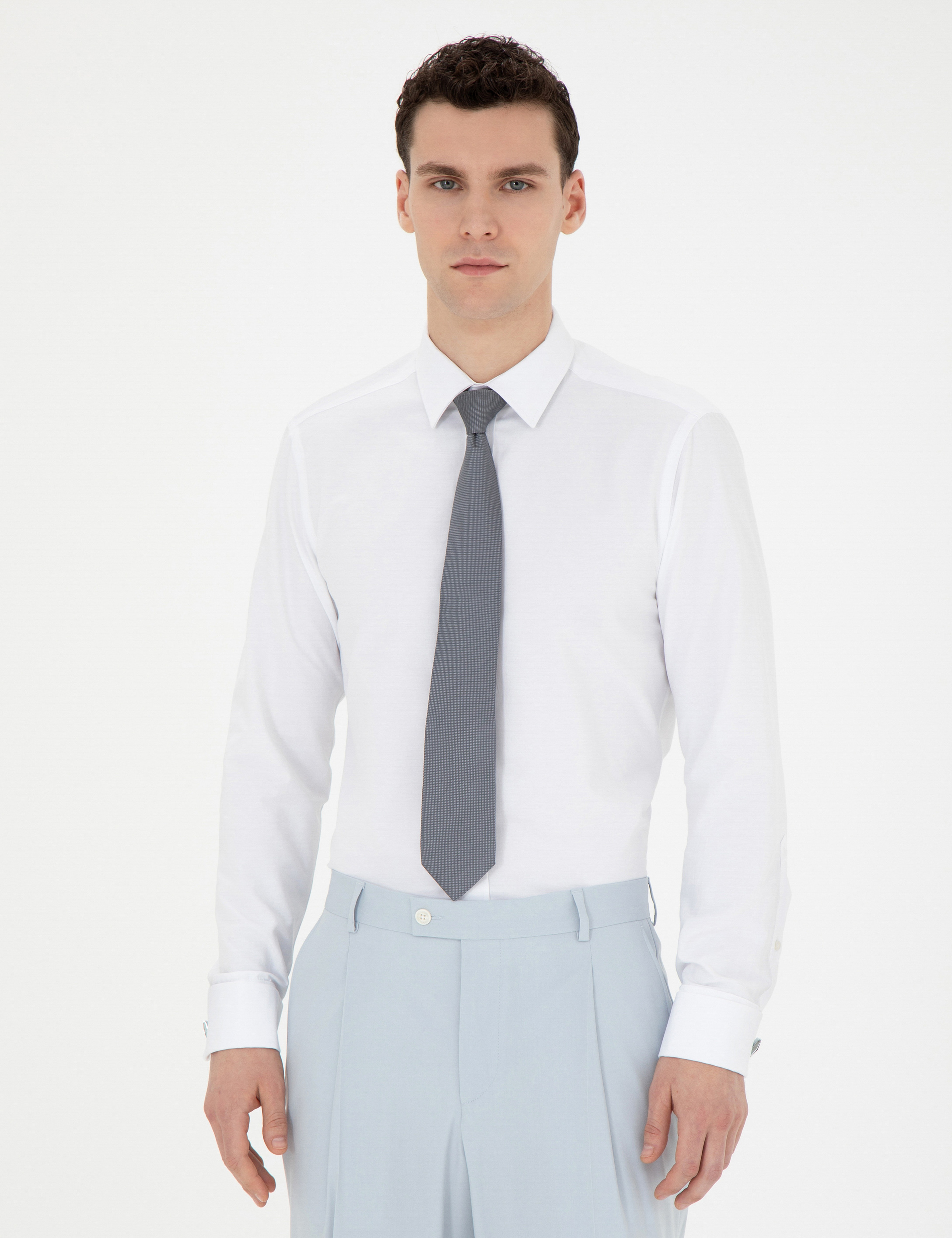 Beyaz Slim Fit Uzun Kollu Klasik Gömlek