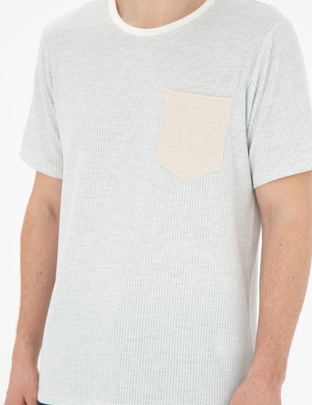 Yeşil Regular Fit Tişört - 50285386013