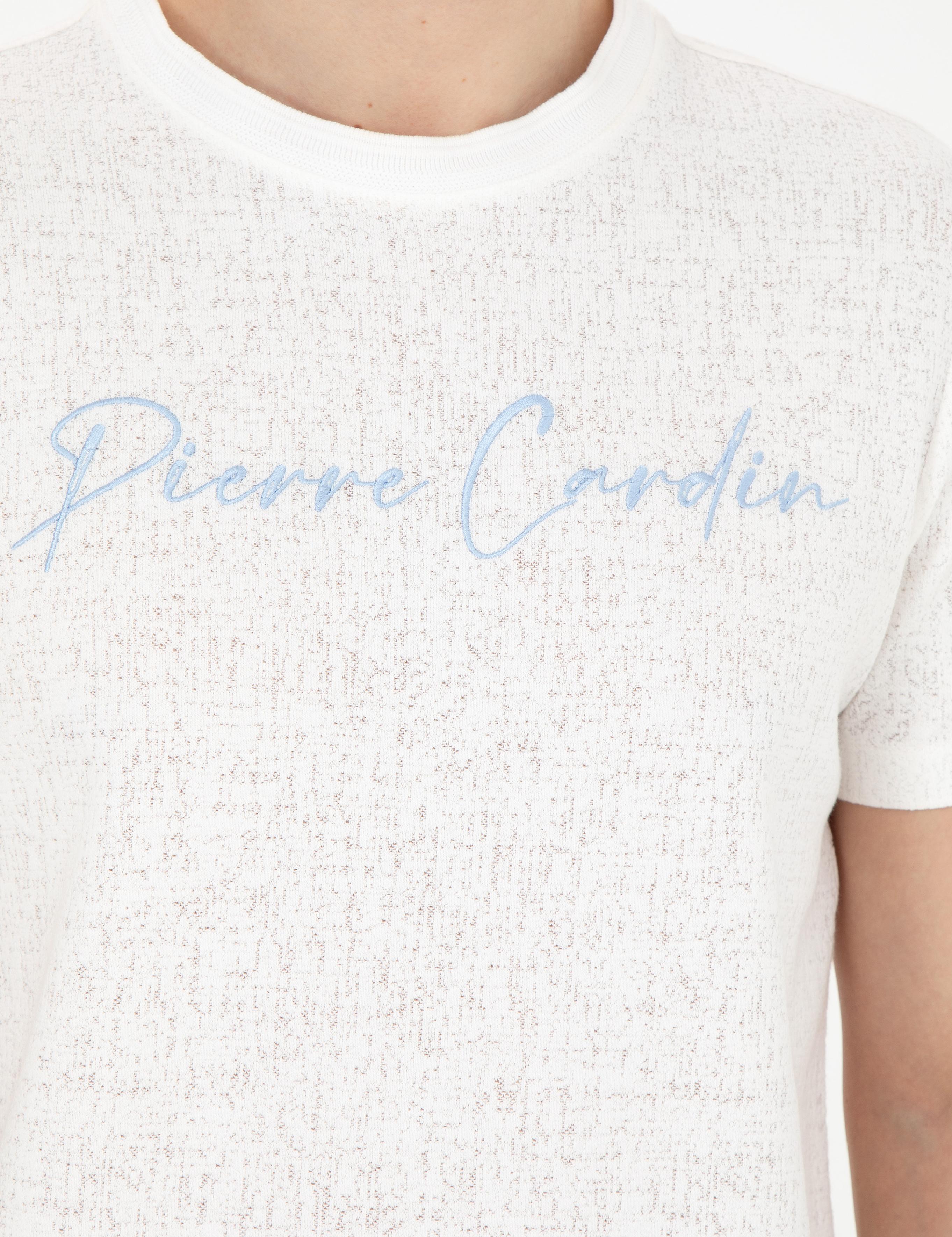 Beyaz Slim Fit Tişört