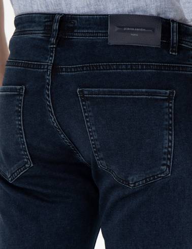 Lacivert Straight Fit Jean Pantolon