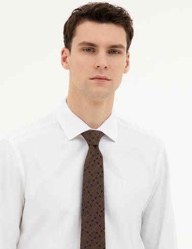 Beyaz Slim Fit Uzun Kollu Basic Gömlek