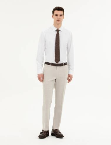 Beyaz Slim Fit Uzun Kollu Basic Gömlek
