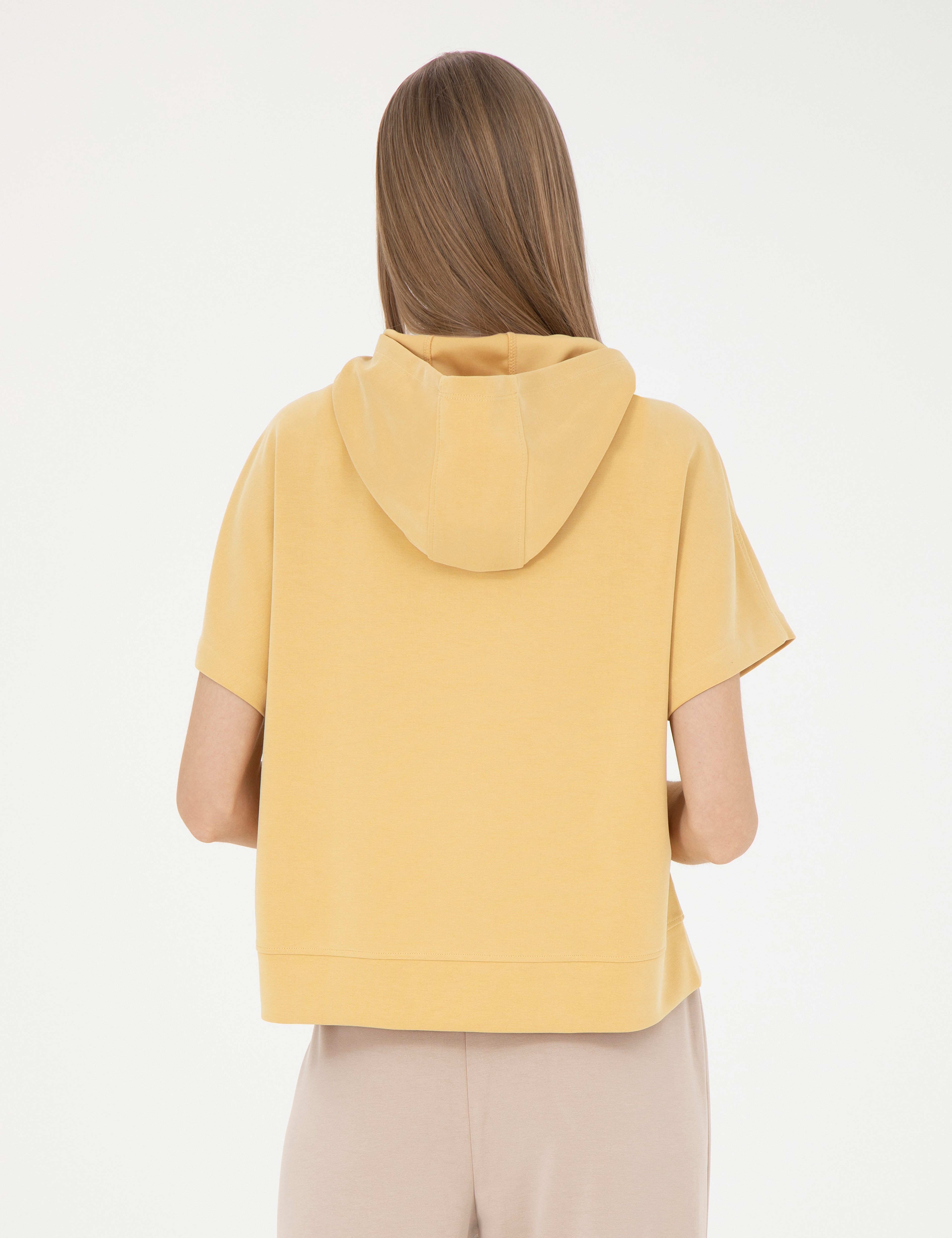 Sarı Regular Fit Sweatshirt - Image 5