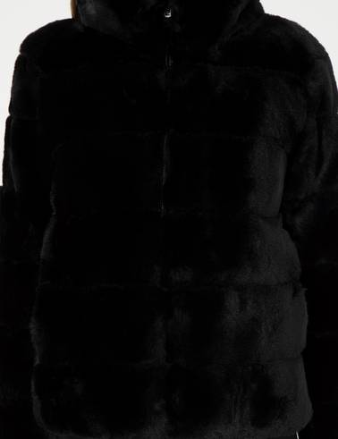 Siyah Comfort Fit Suni Kürk