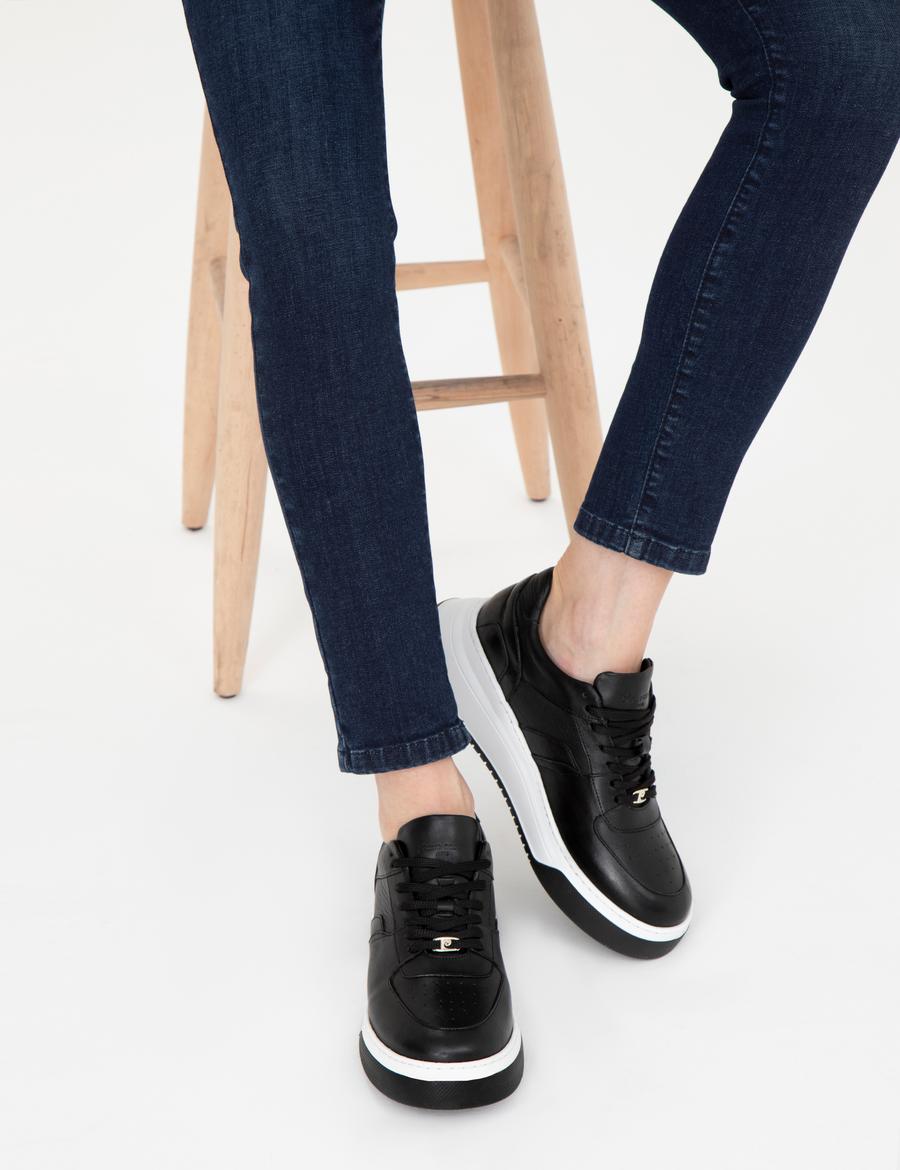 Siyah Deri Sneaker