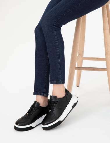 Siyah Deri Sneaker