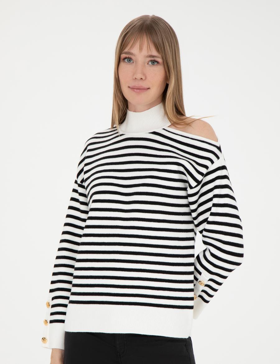 Beyaz Omuz Detaylı Comfort Fit Kazak