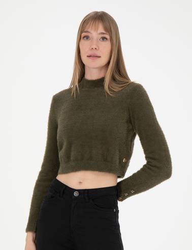 Haki Crop Top Kazak