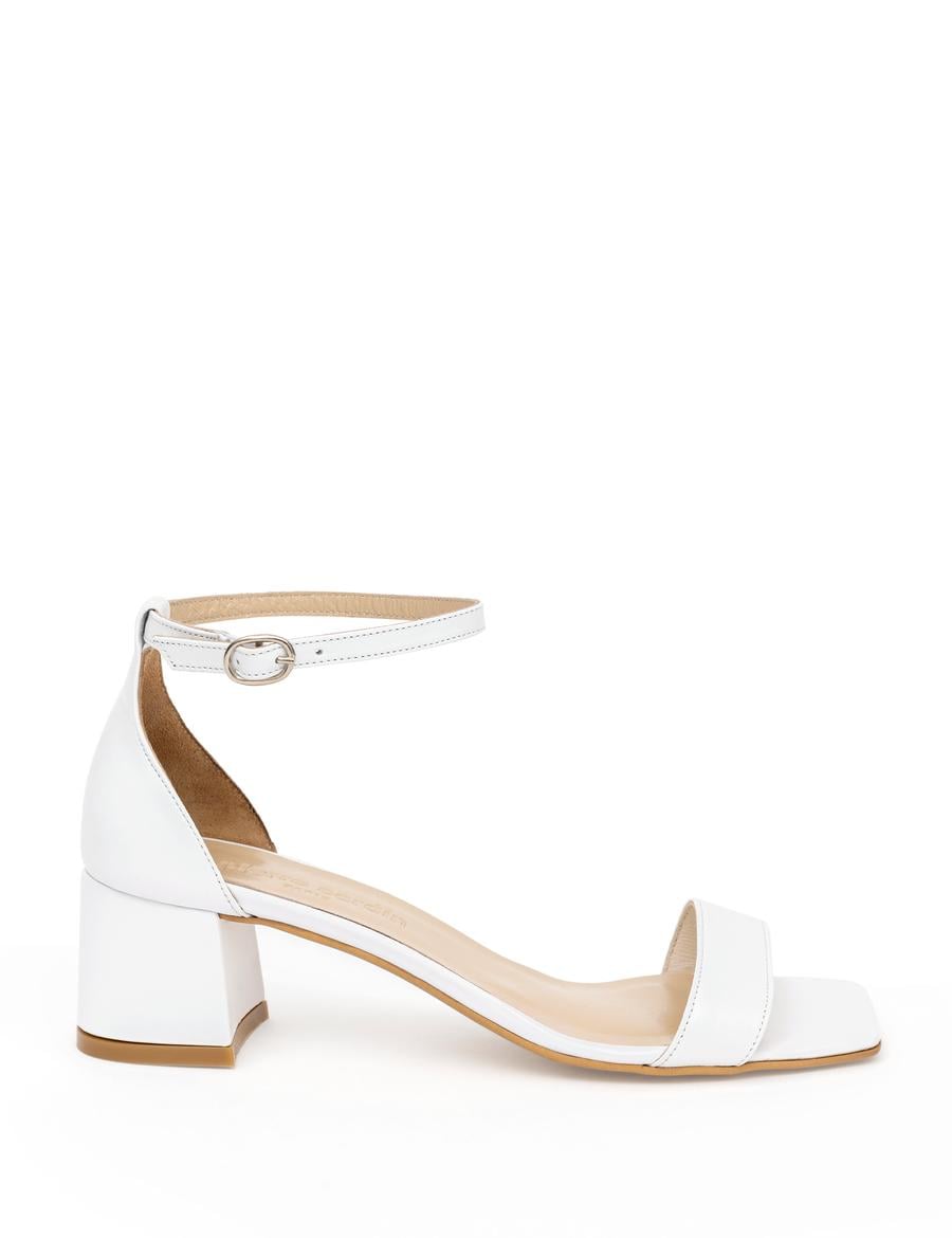 Beyaz Topuklu Ayakkabı