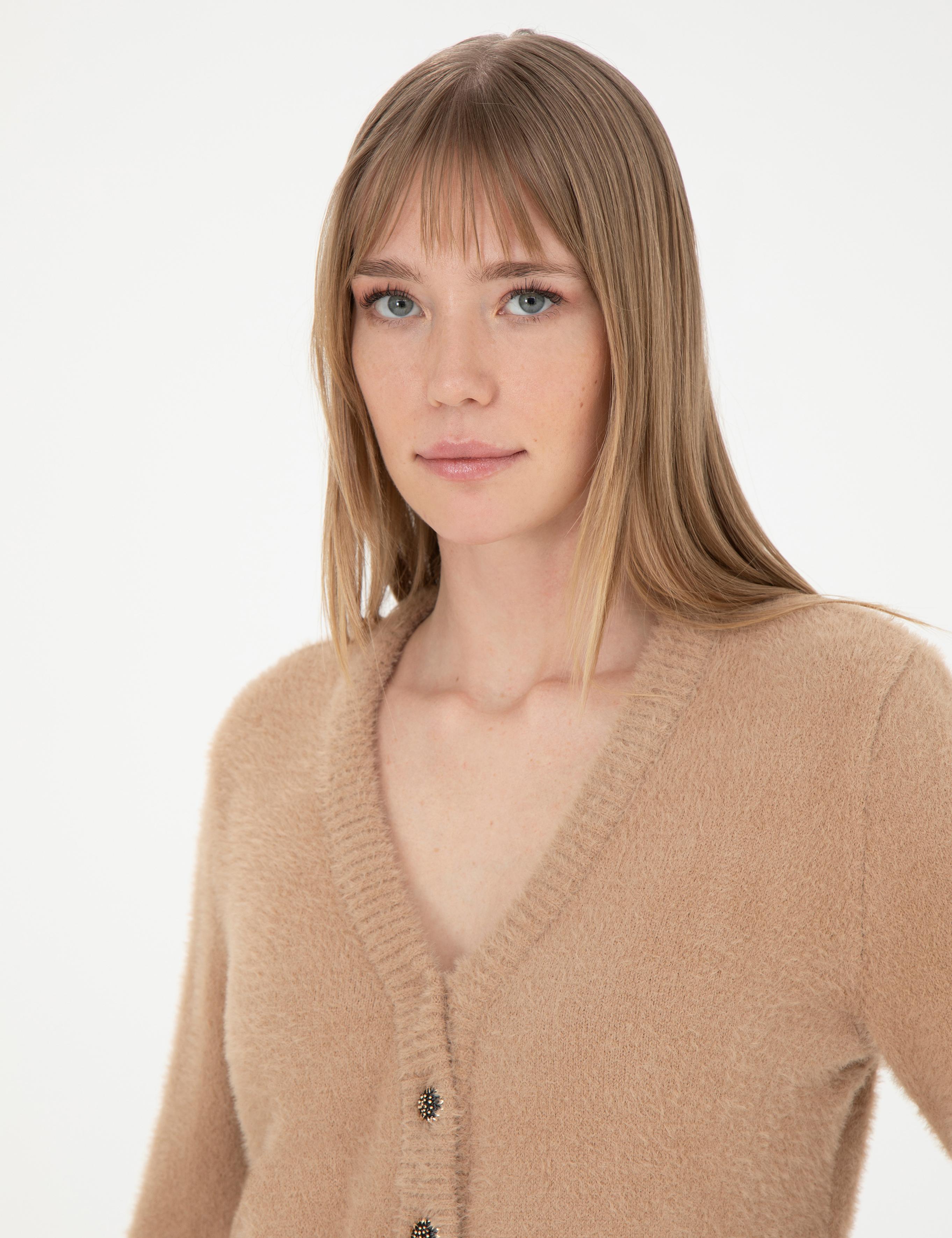 Bej Regular Fit Triko Hırka