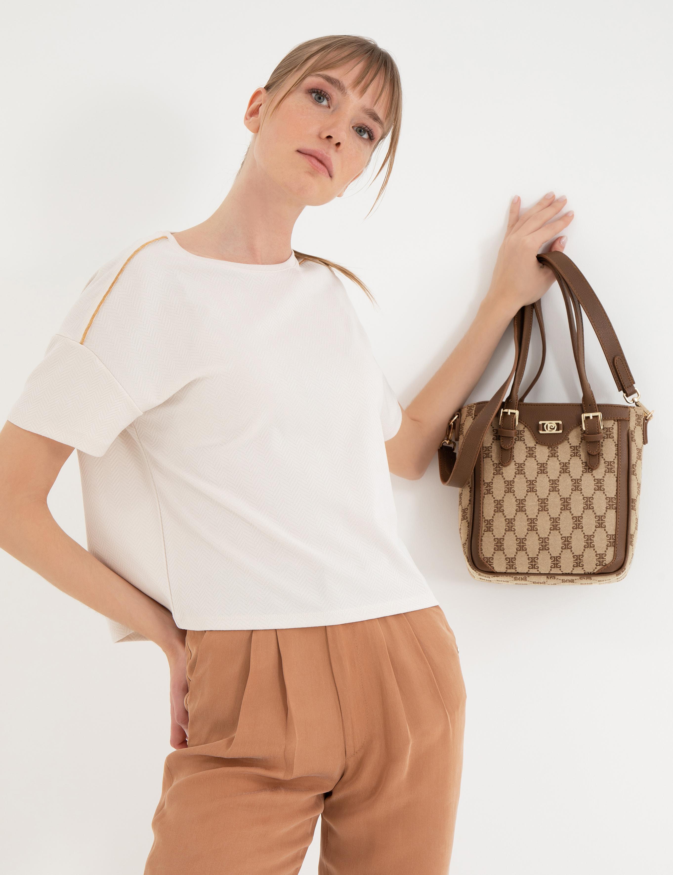 Kahverengi El Çantası