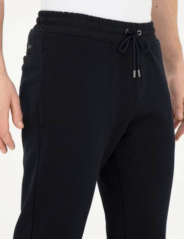 Siyah Slim Fit Eşofman Altı