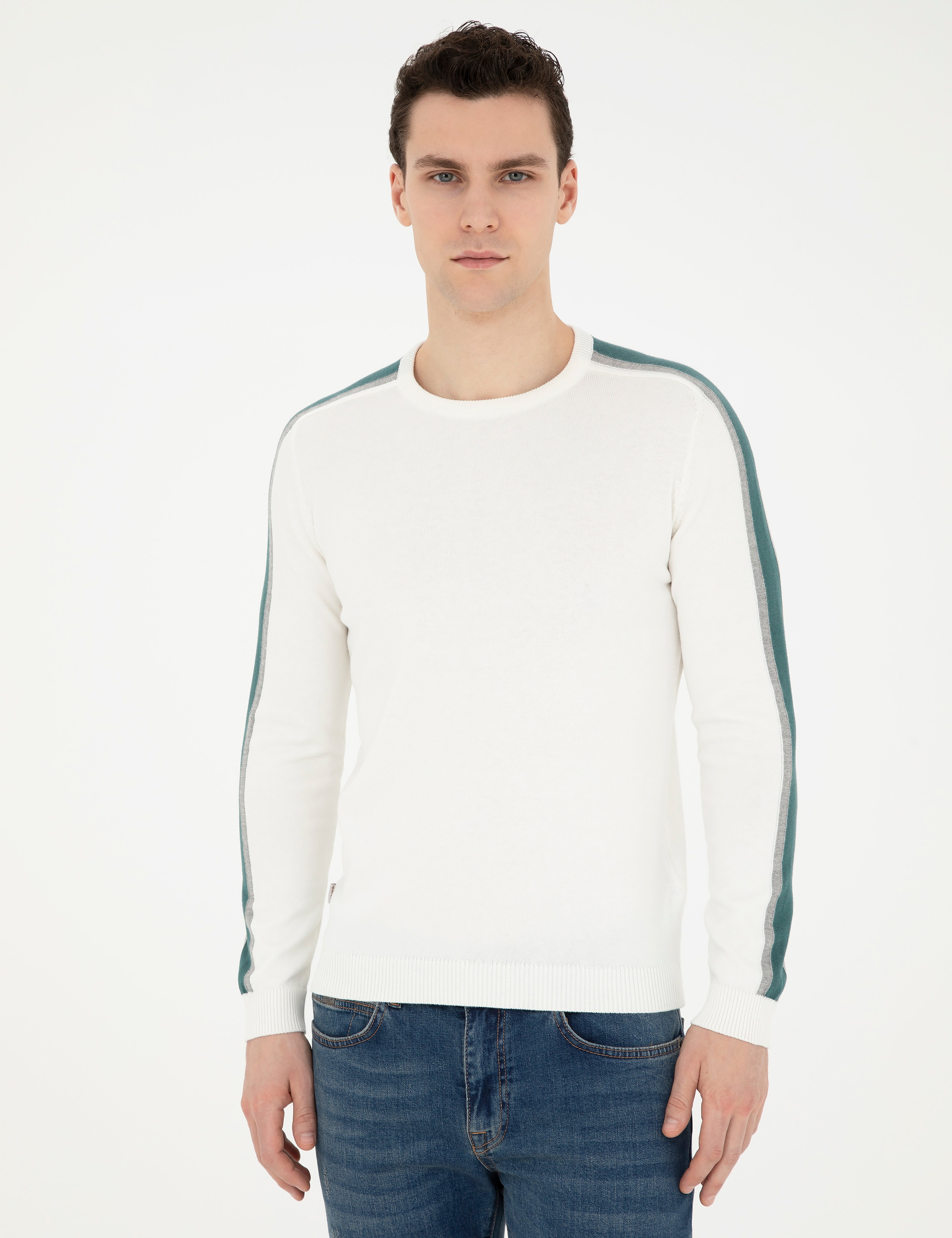 Ekru Slim Fit Bisiklet Yaka Triko Kazak