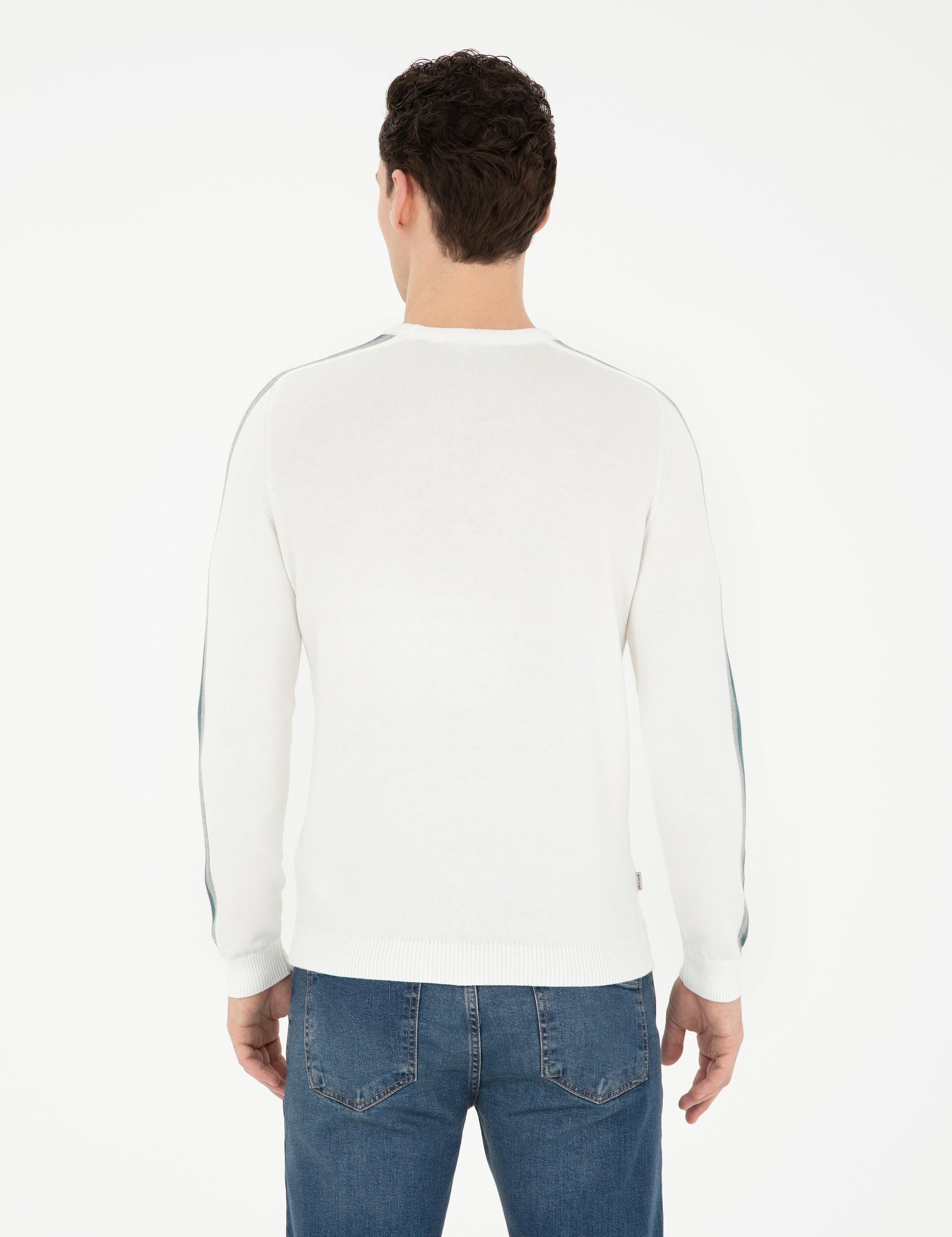 Ekru Slim Fit Bisiklet Yaka Triko Kazak