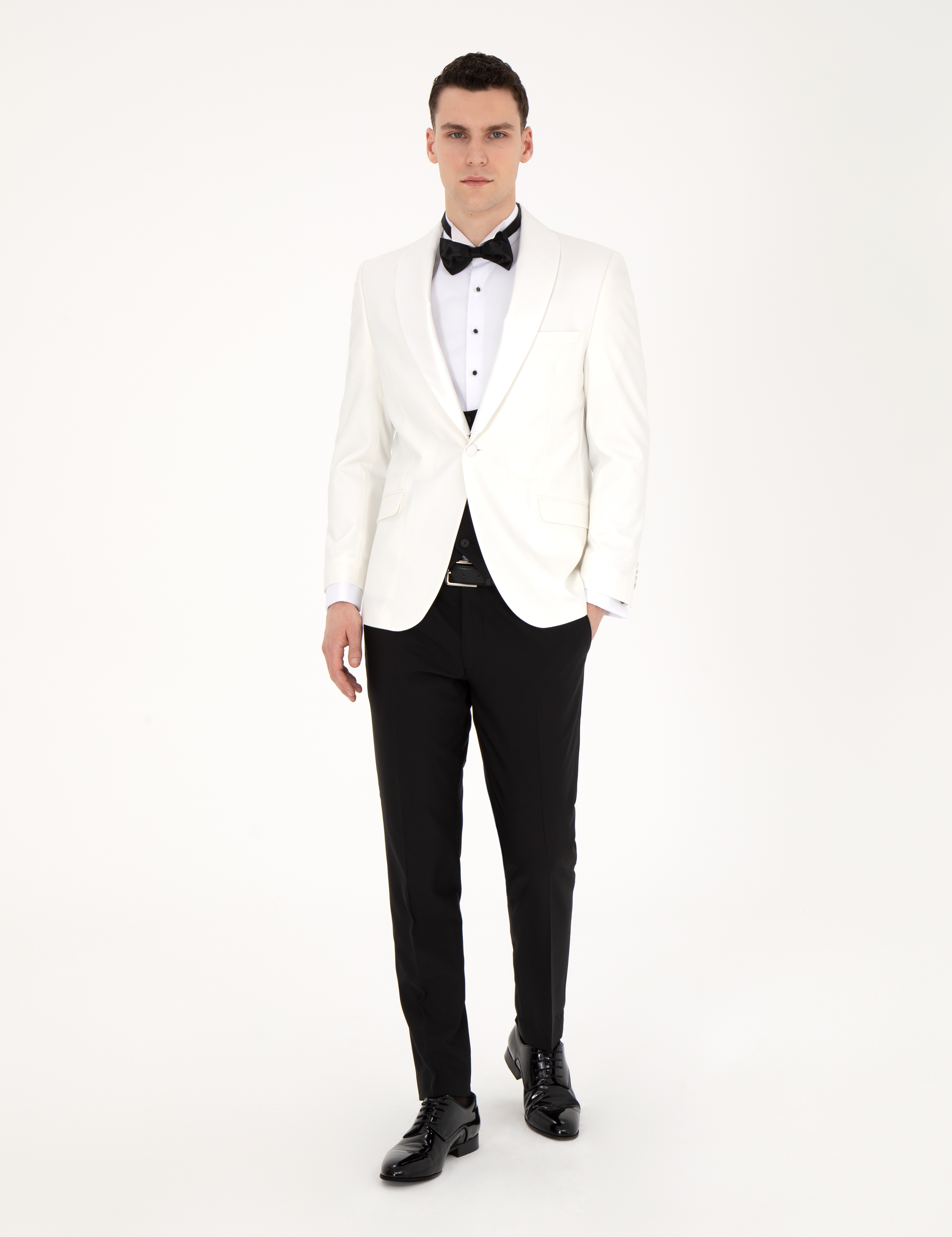 Beyaz Ex. Slim Fit Yelekli Smokin - Image 4