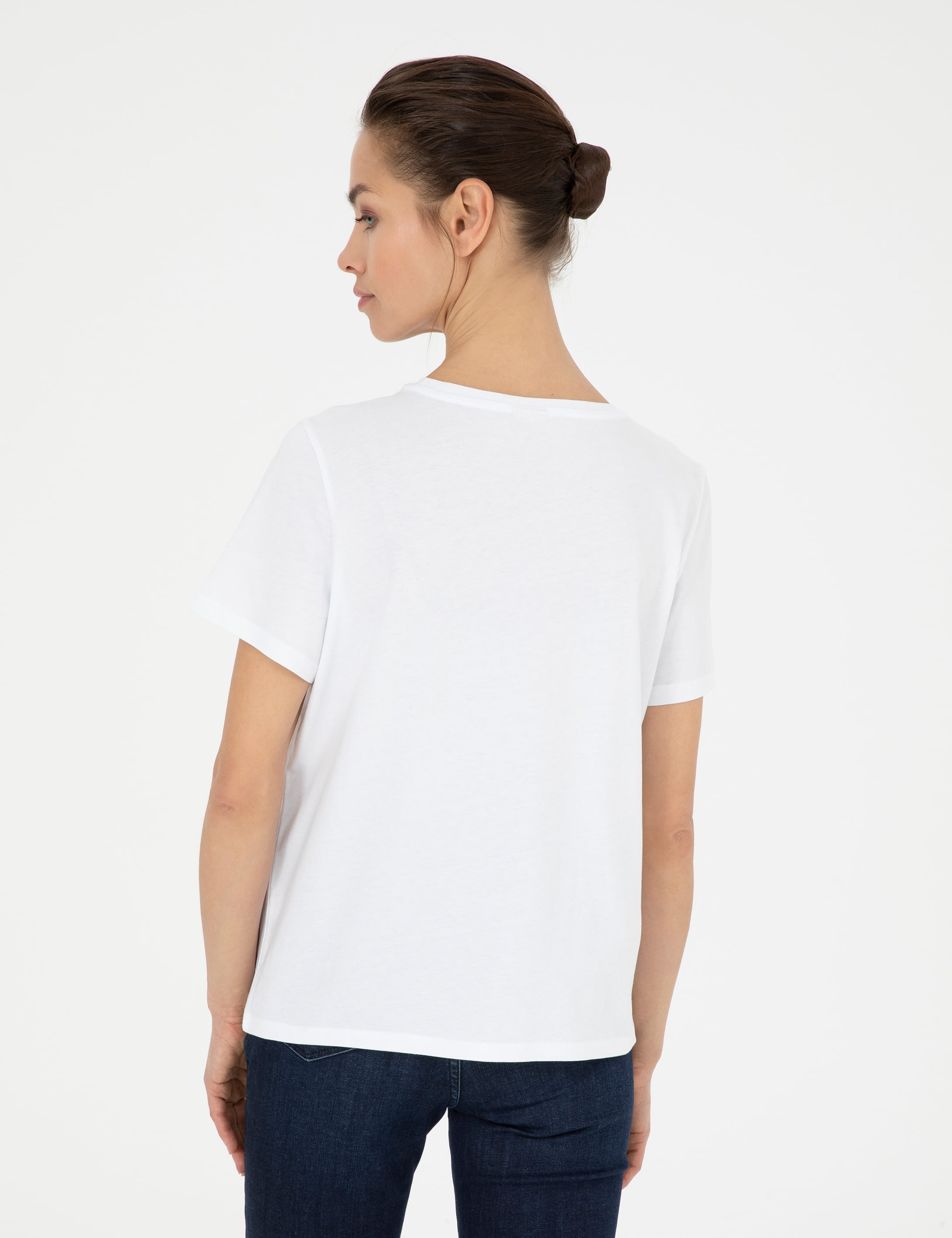 Beyaz Comfort Fit Tişört - Image 5